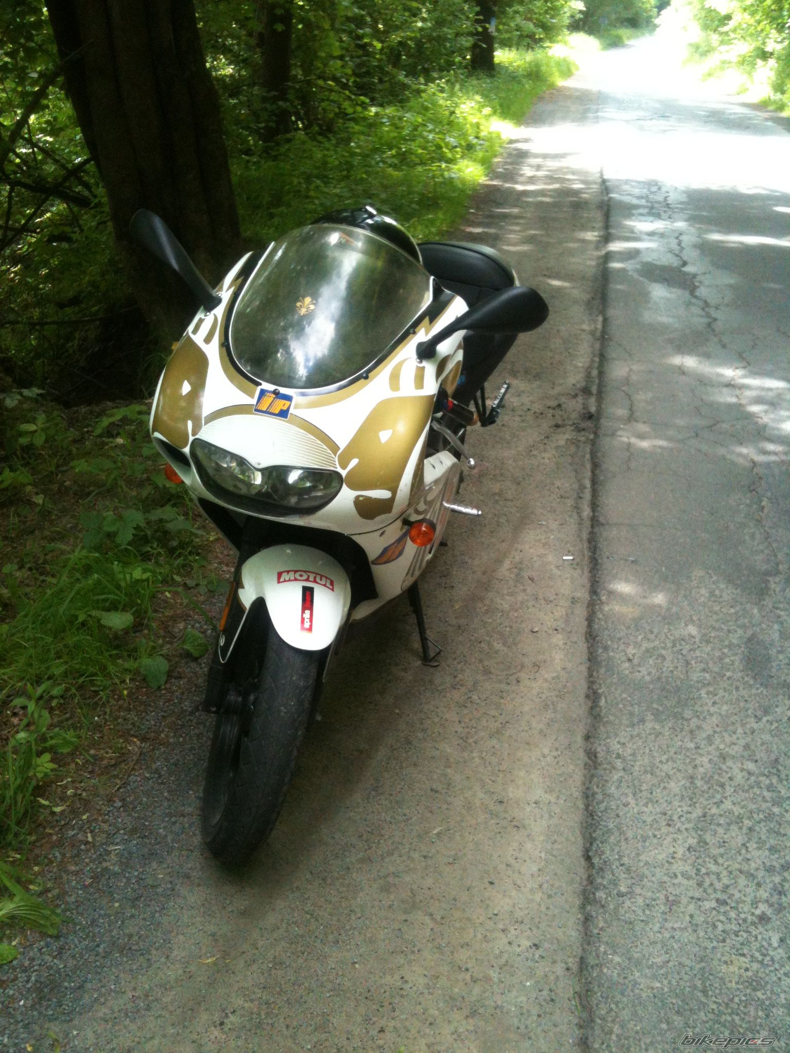 Photo 2407214