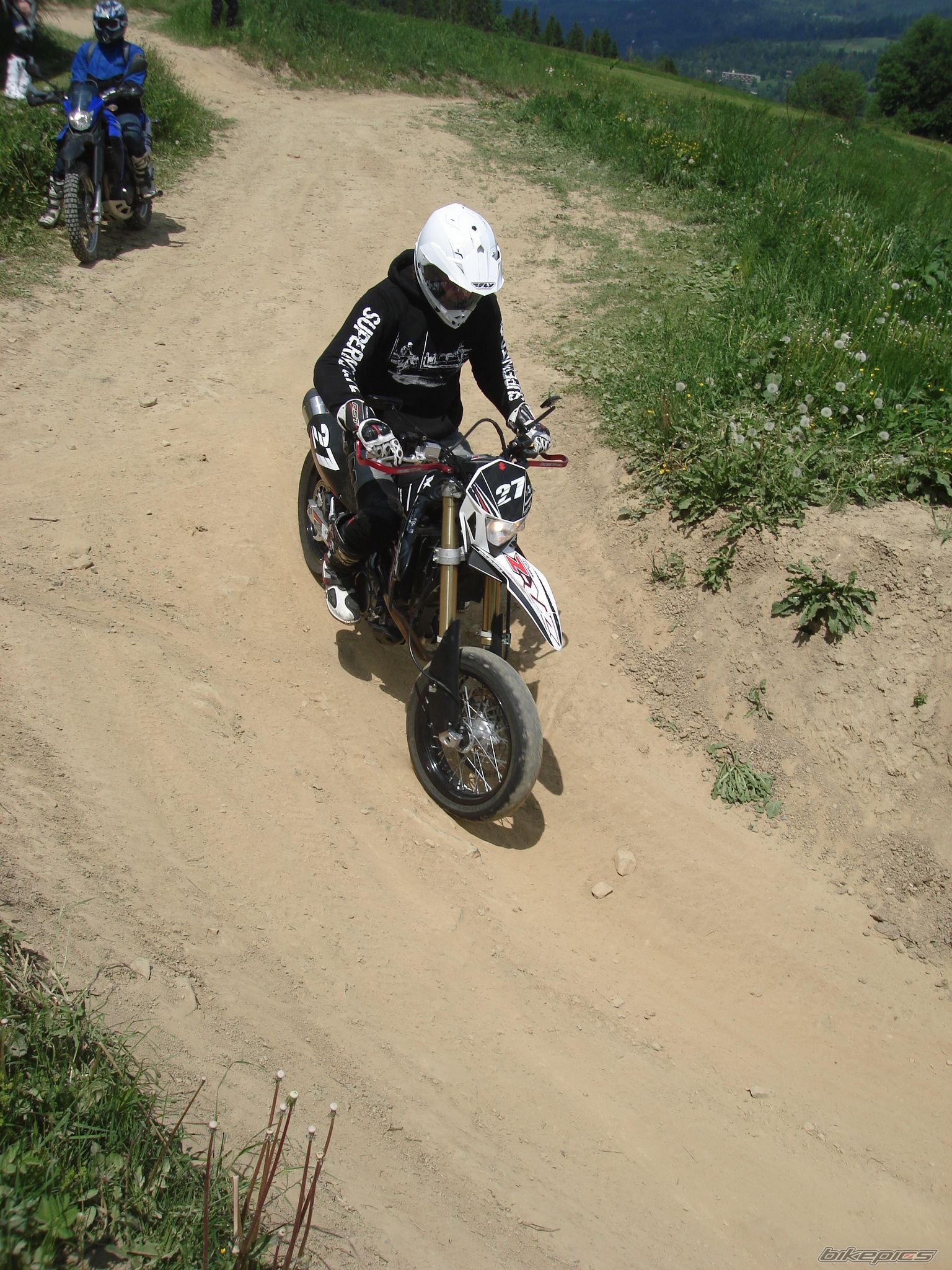 Photo 2407317