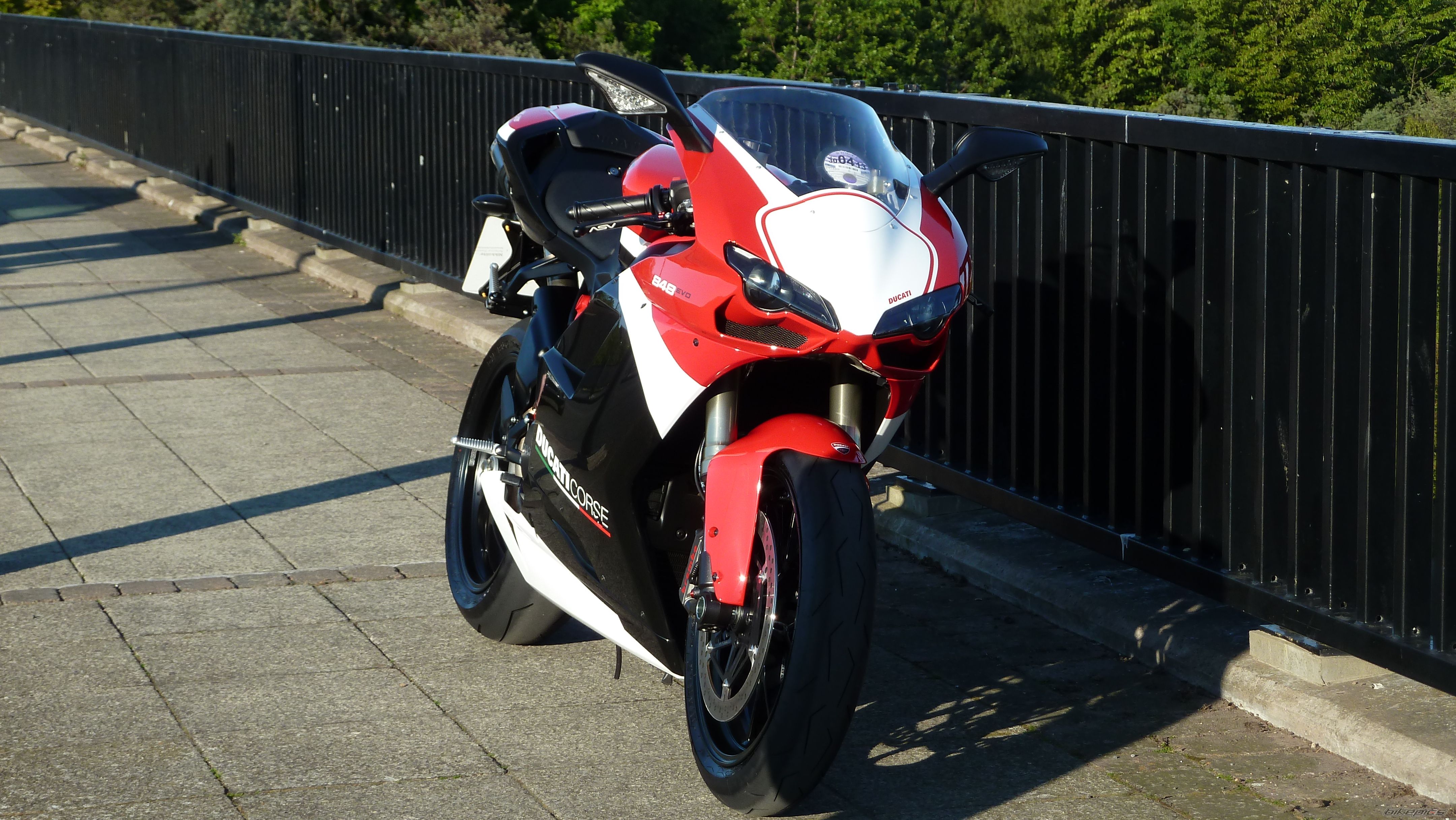 Photo 2407377