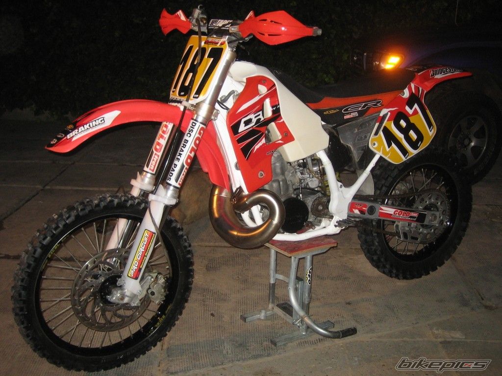 Photo 2407430