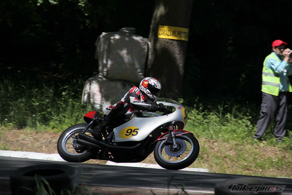 Photo 2407465