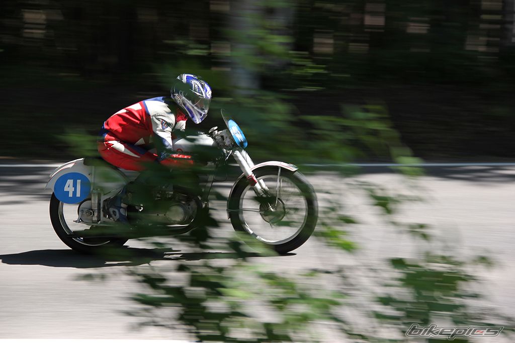 Photo 2407473