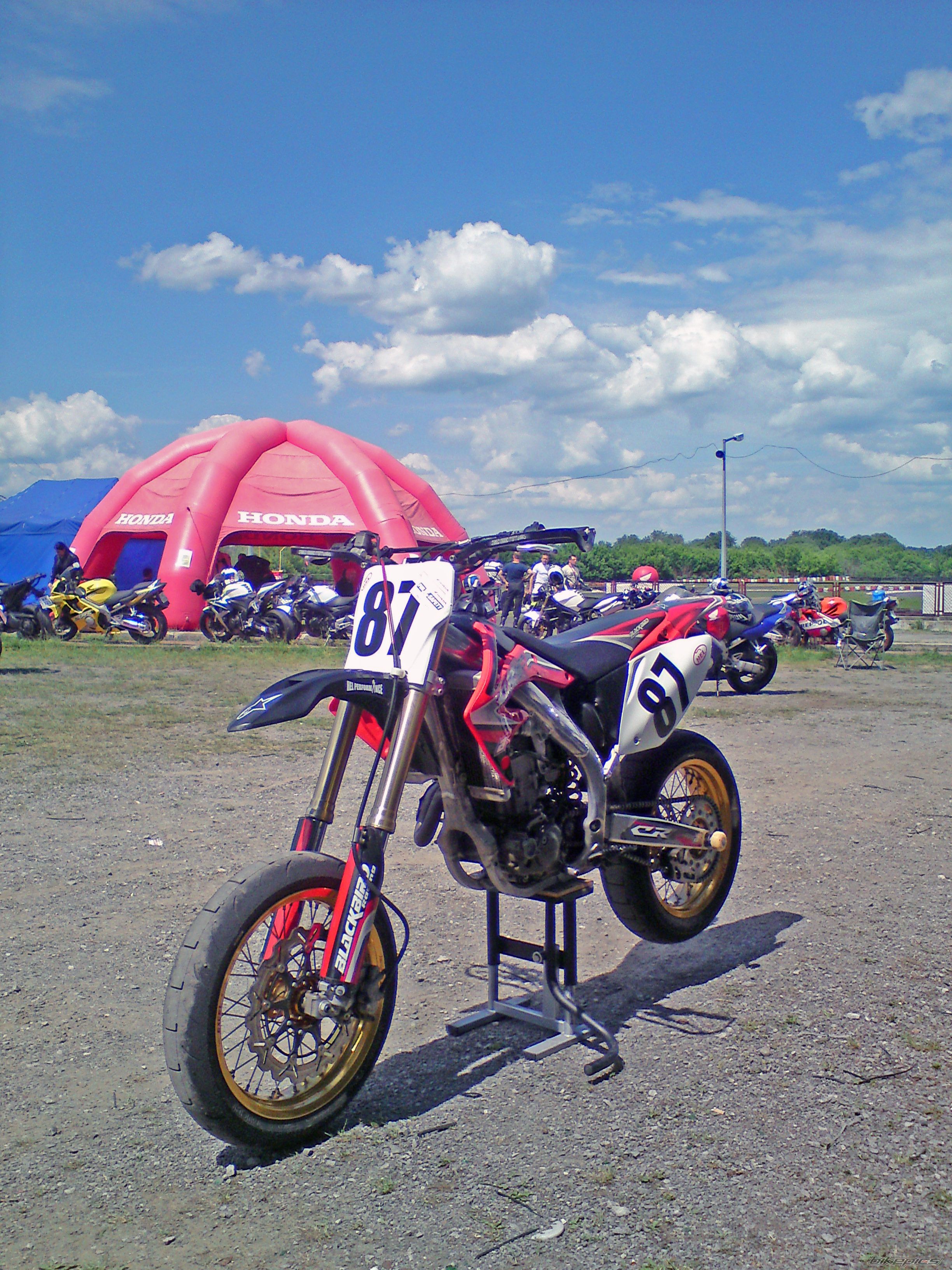 Bike Photo 2407561