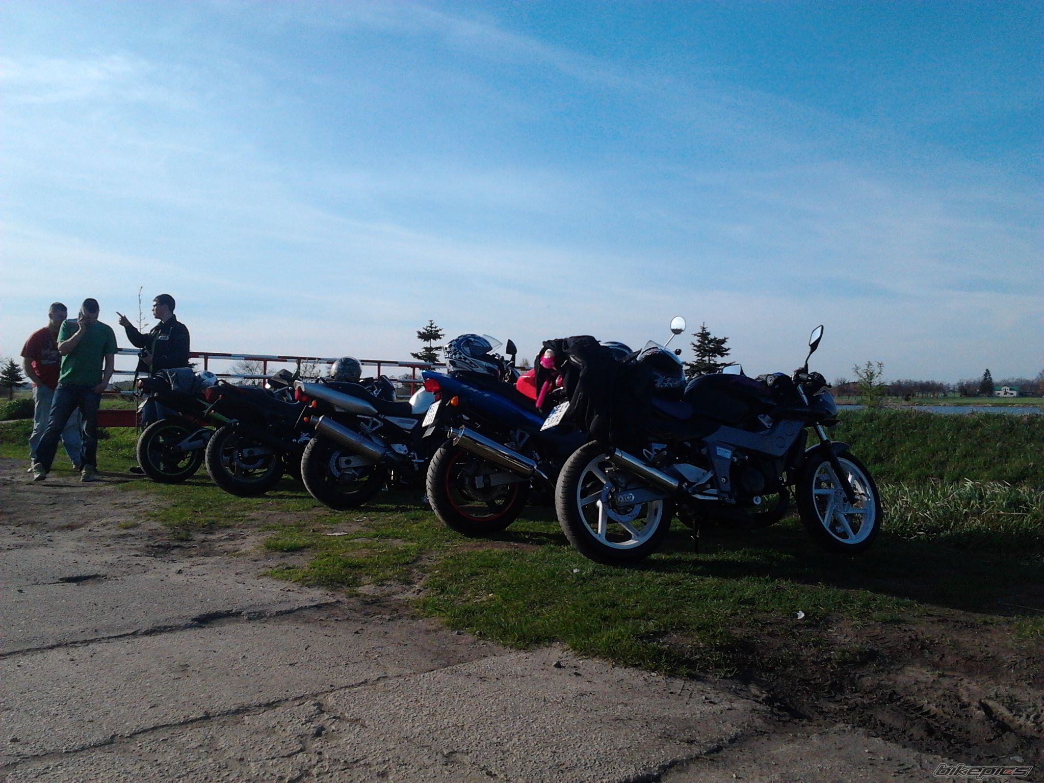 Photo 2407652