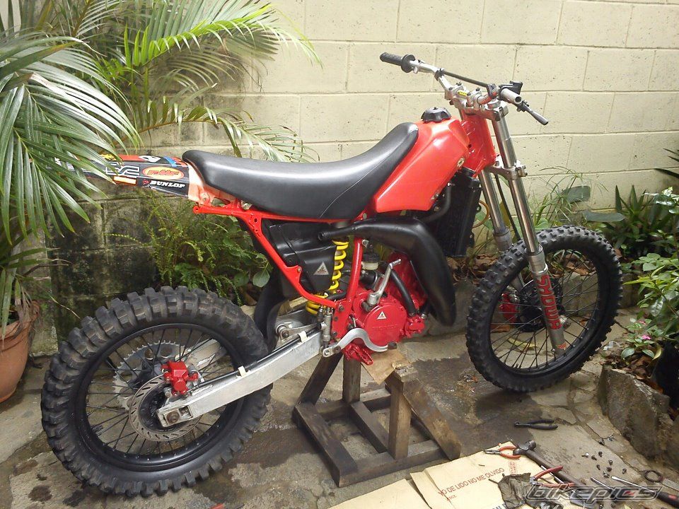 Photo 2407738