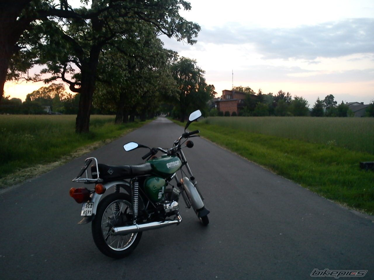 Photo 2407807