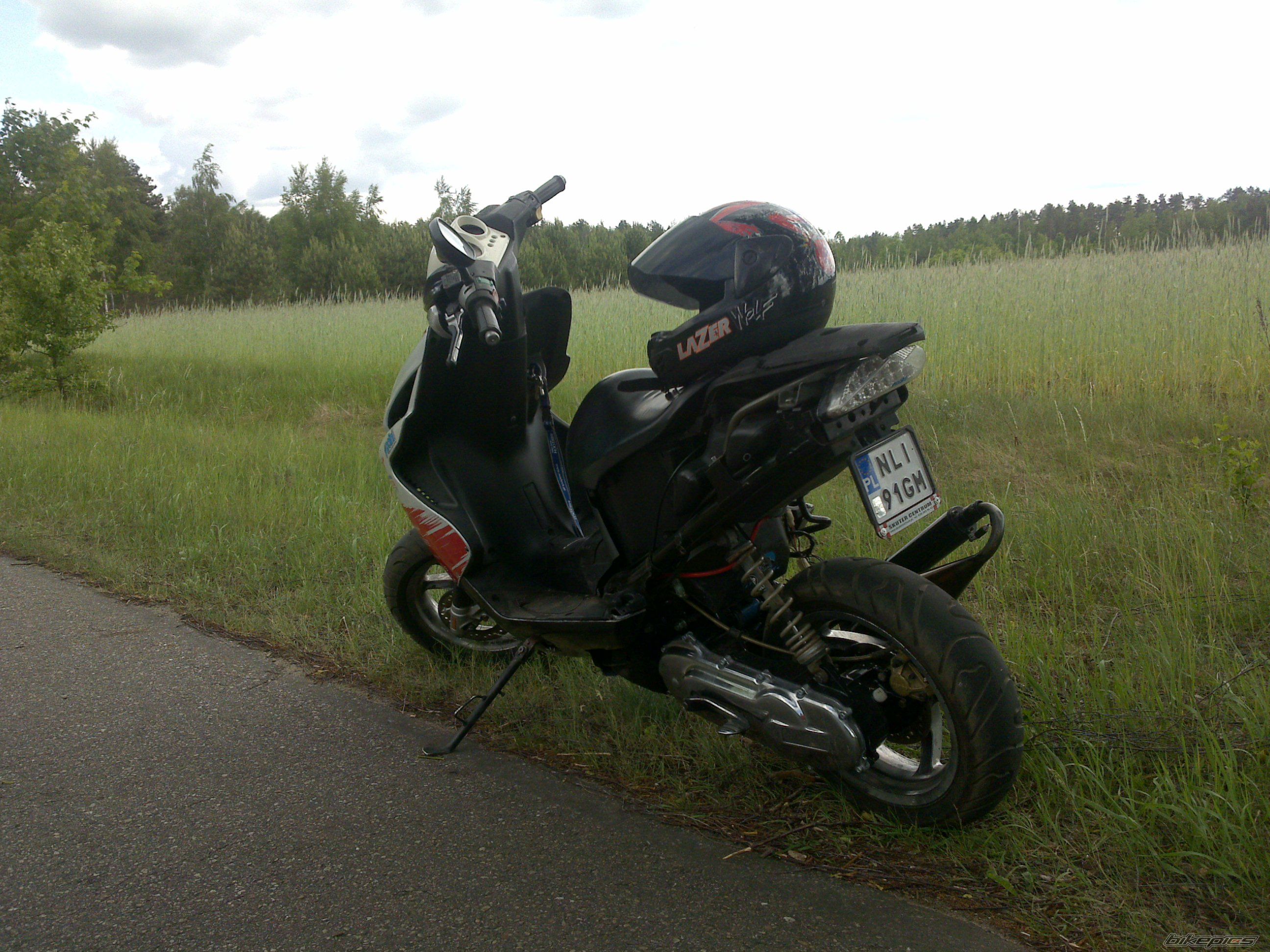 Photo 2407856