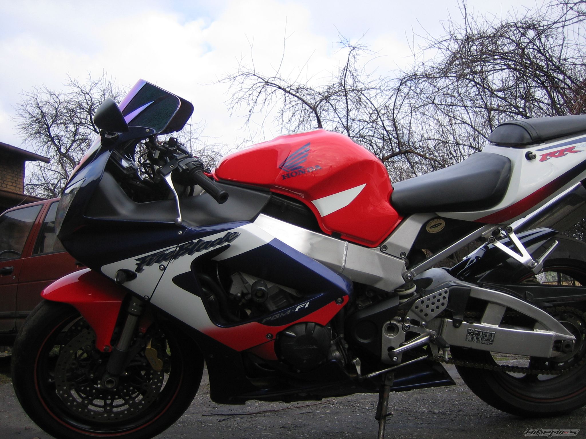 Photo 2407952
