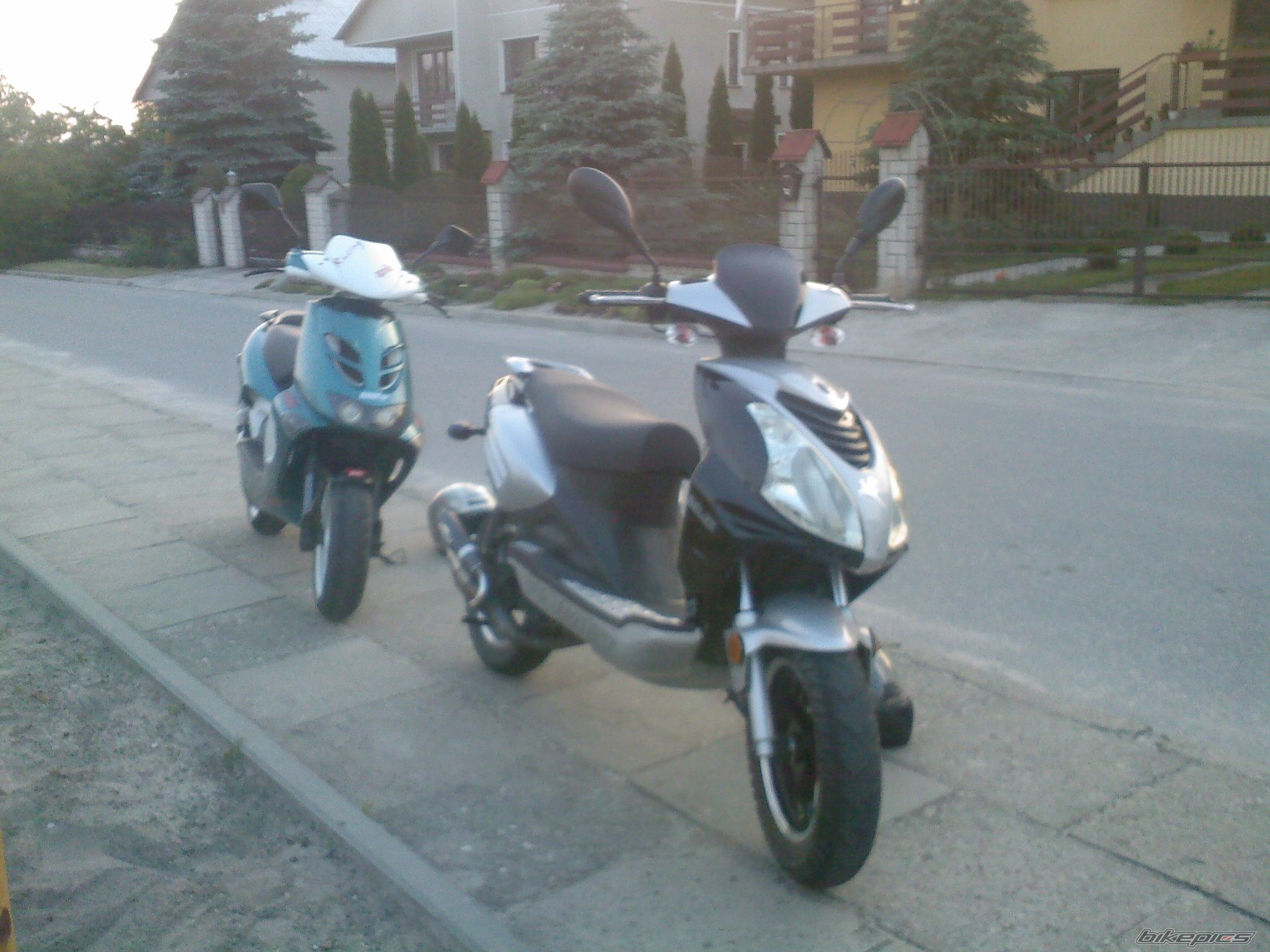 Photo 2407965