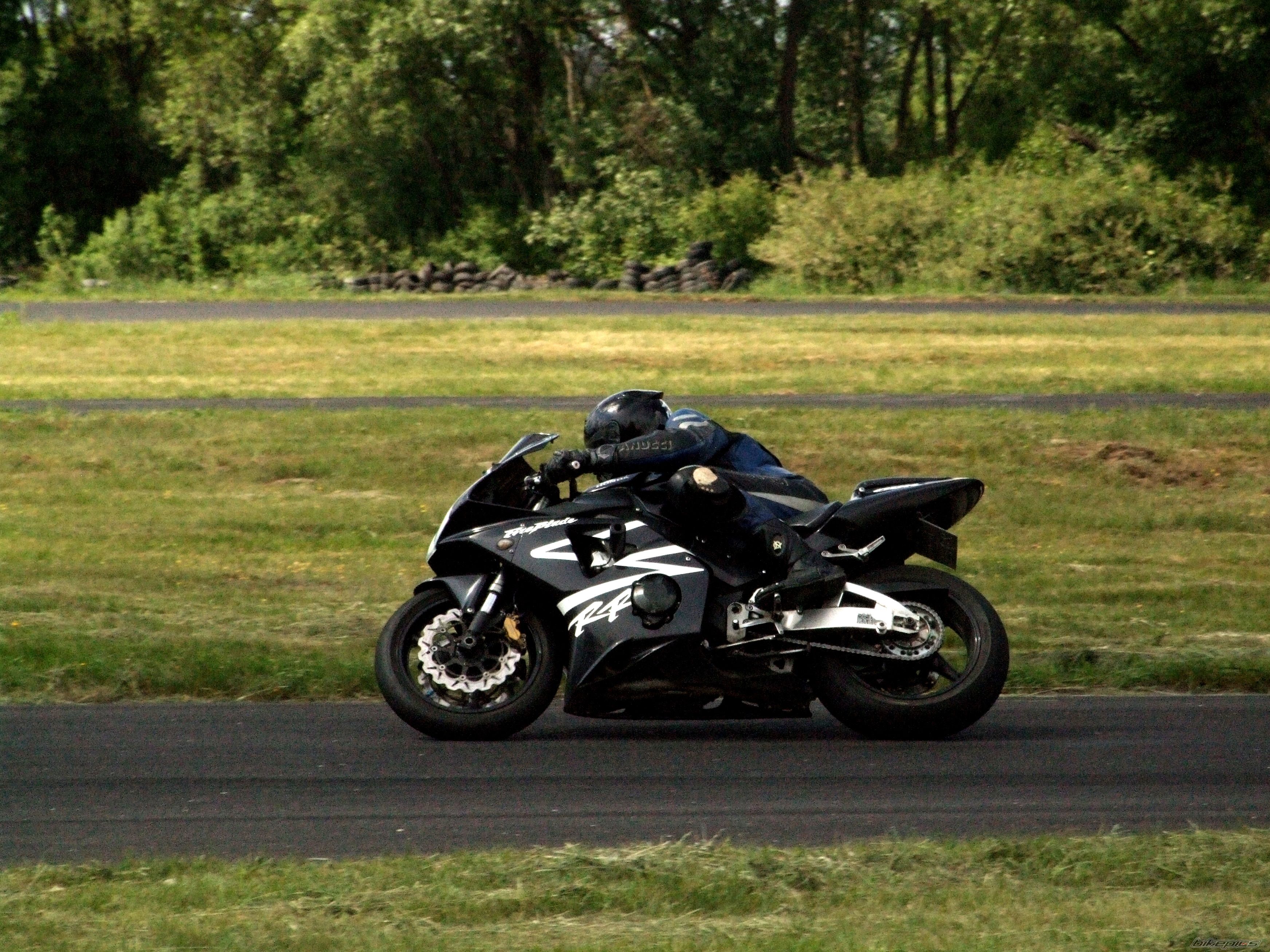 Bike Photo 2407990