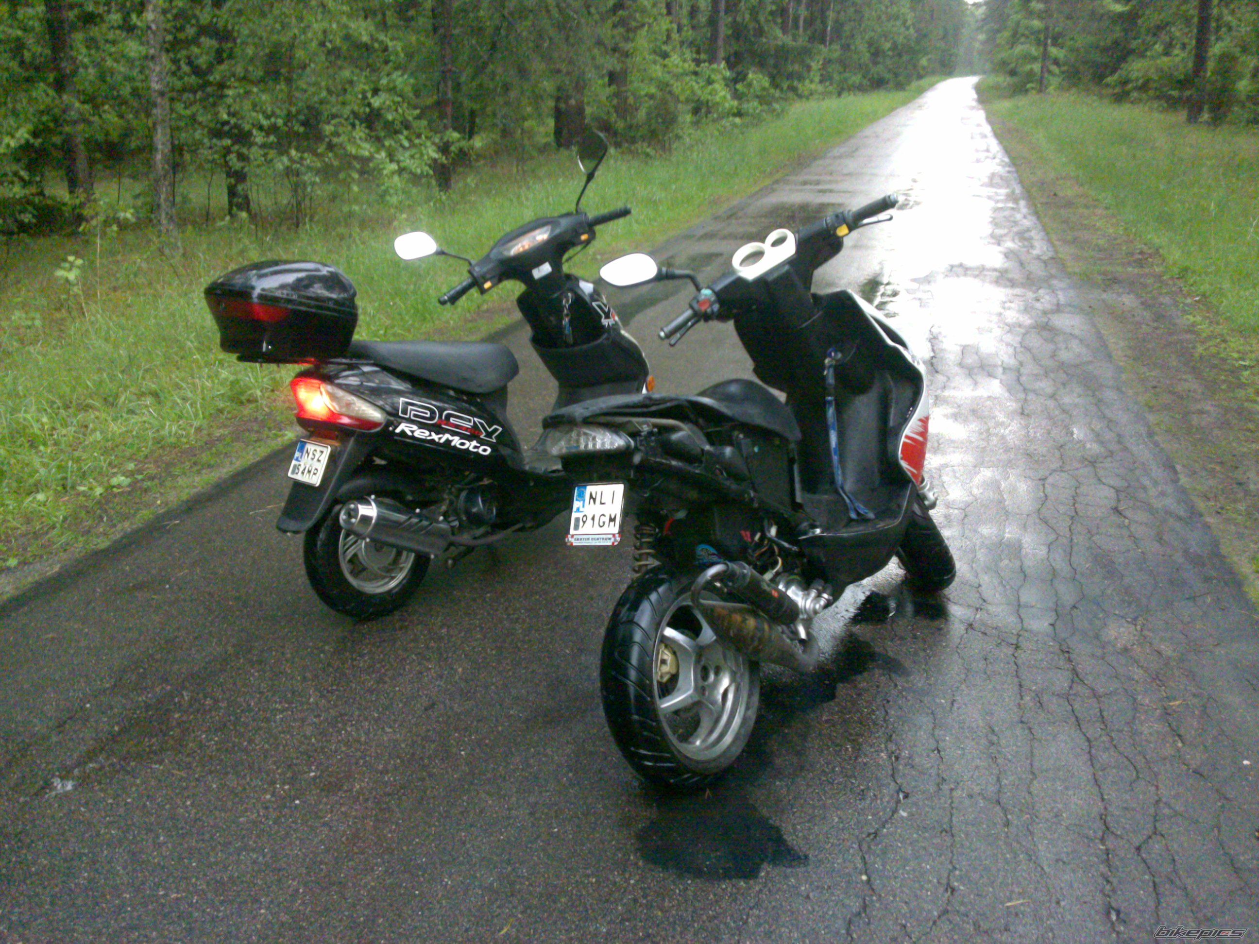 Photo 2408094