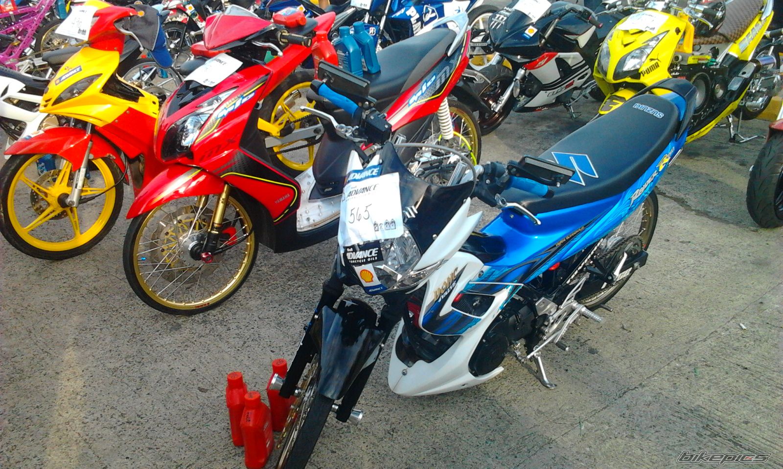 Photo 2408235