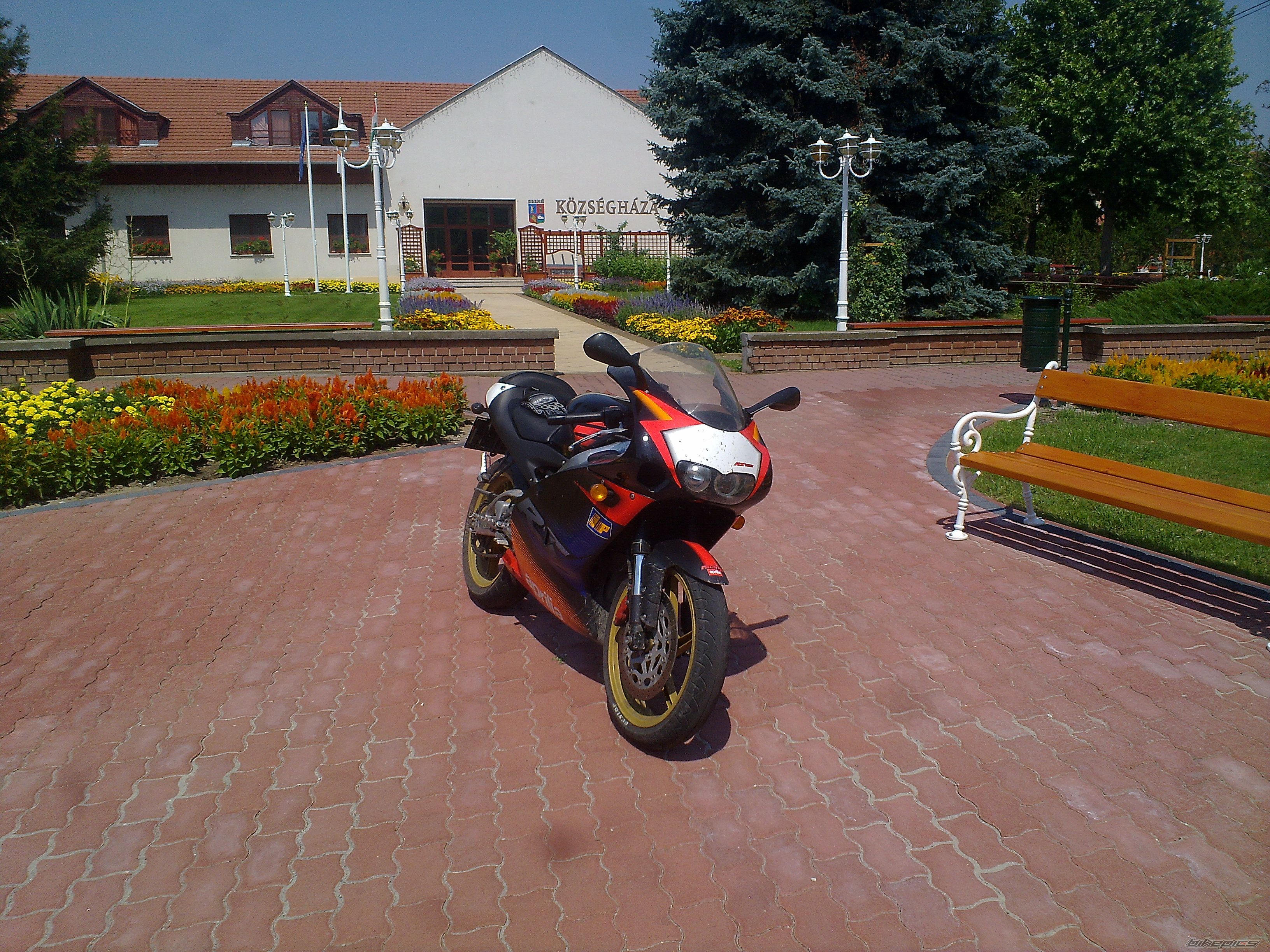 Photo 2408261