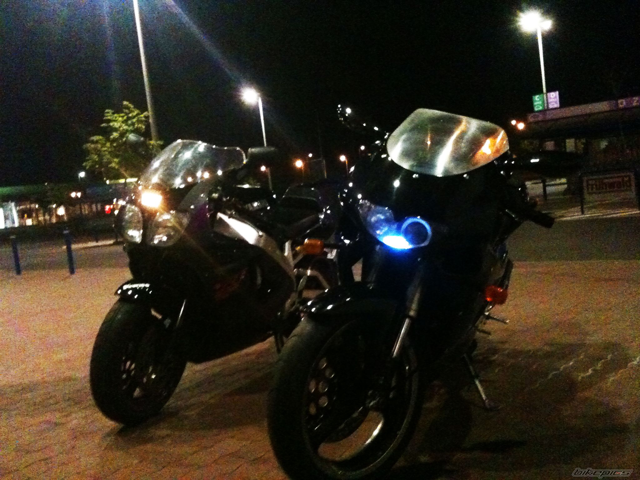 Photo 2408350