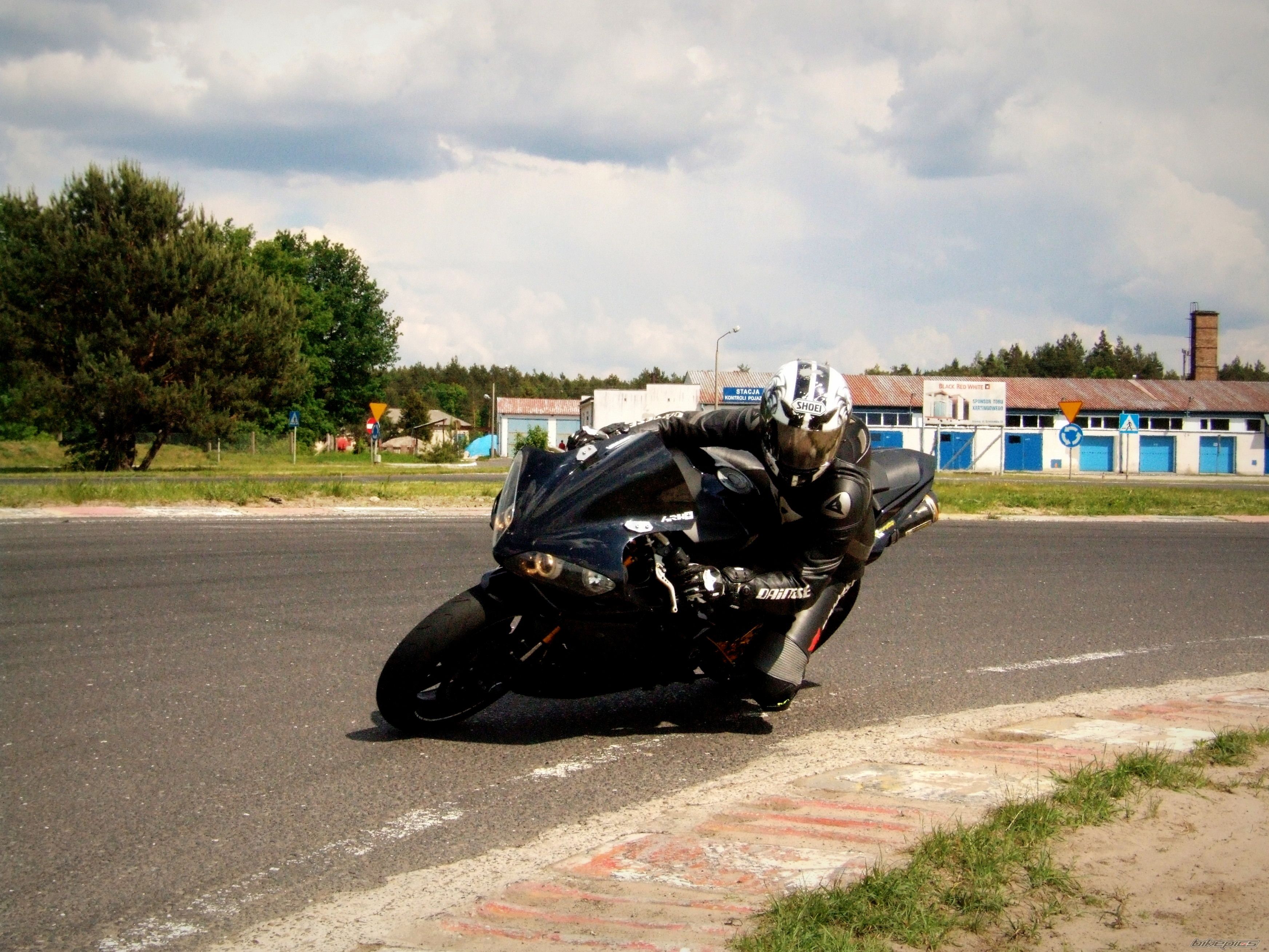 Bike Photo 2408353