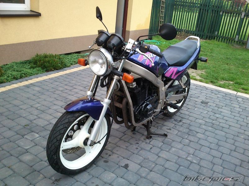 Photo 2408356