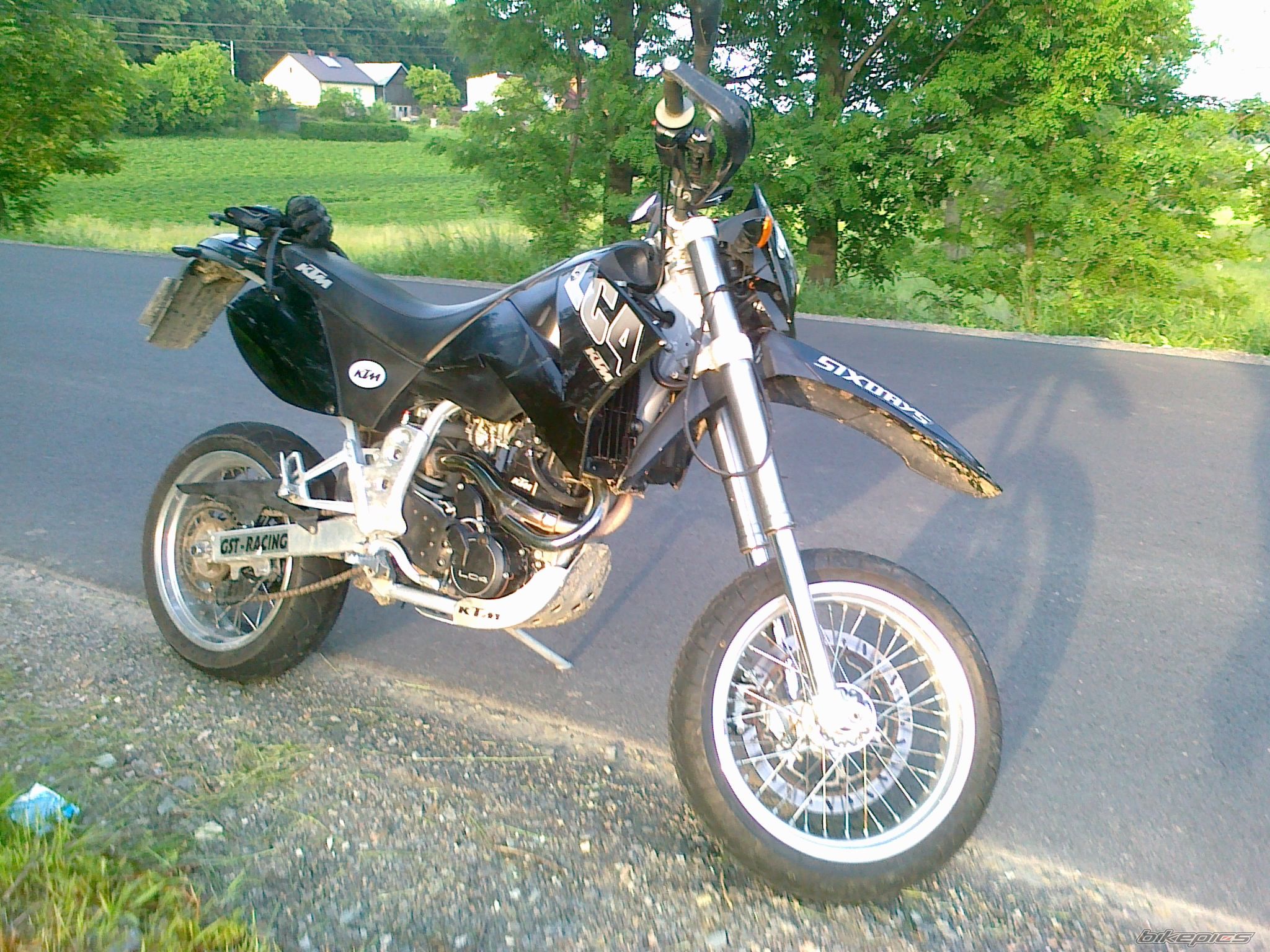 Photo 2408382