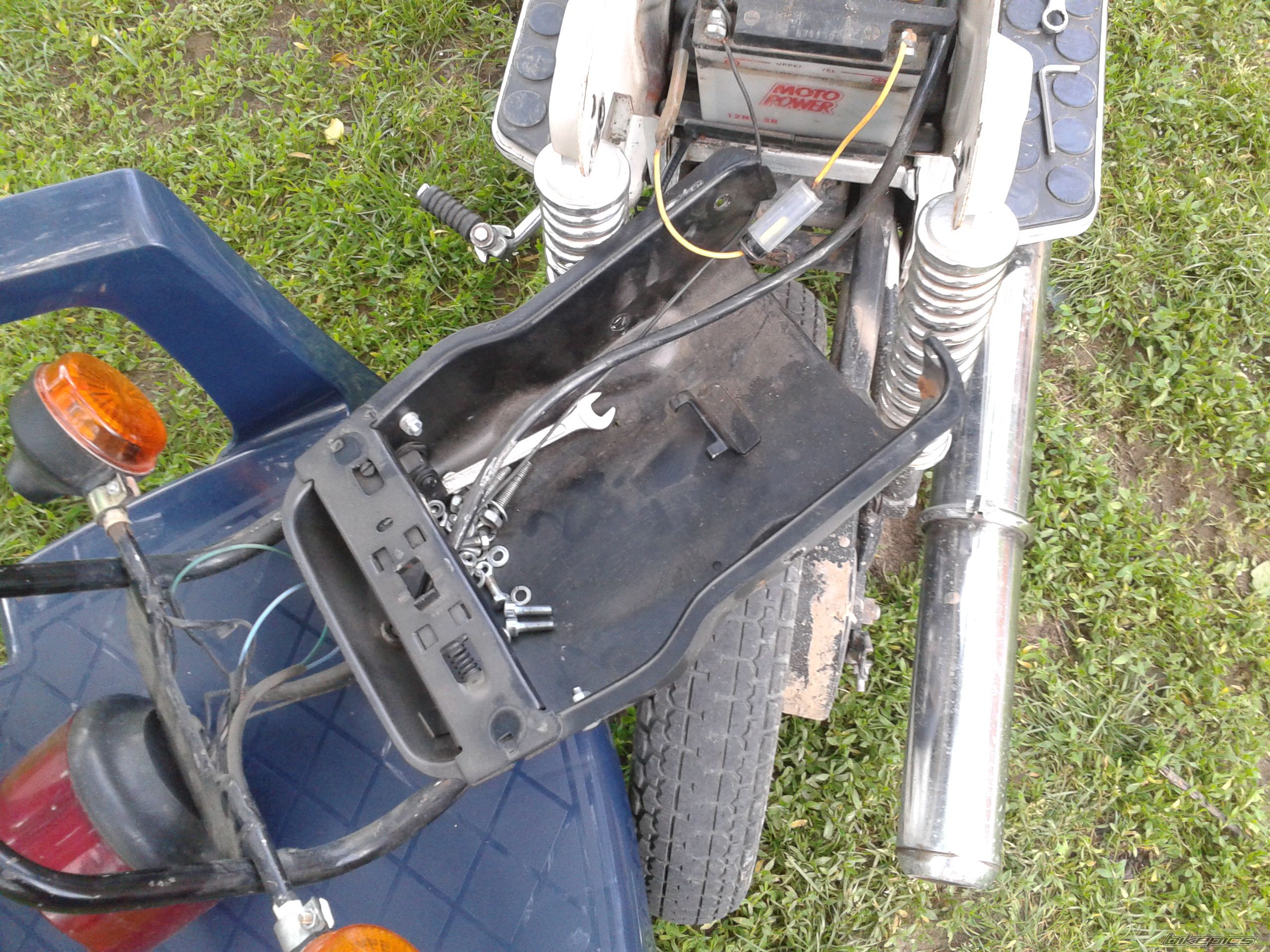 Photo 2408413