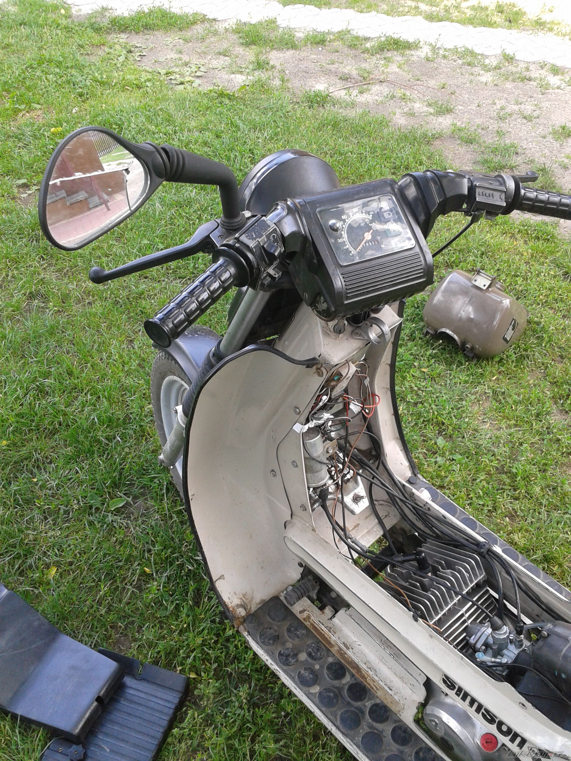 Photo 2408417