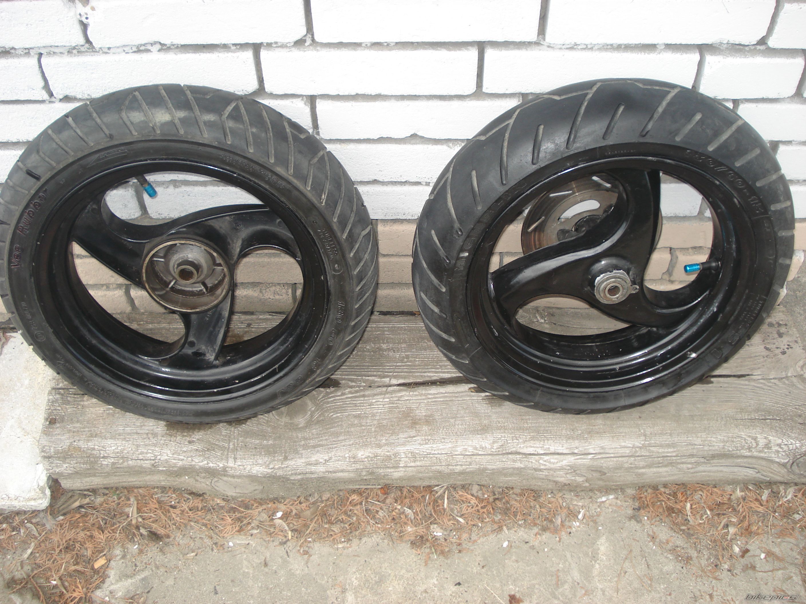 Photo 2408442