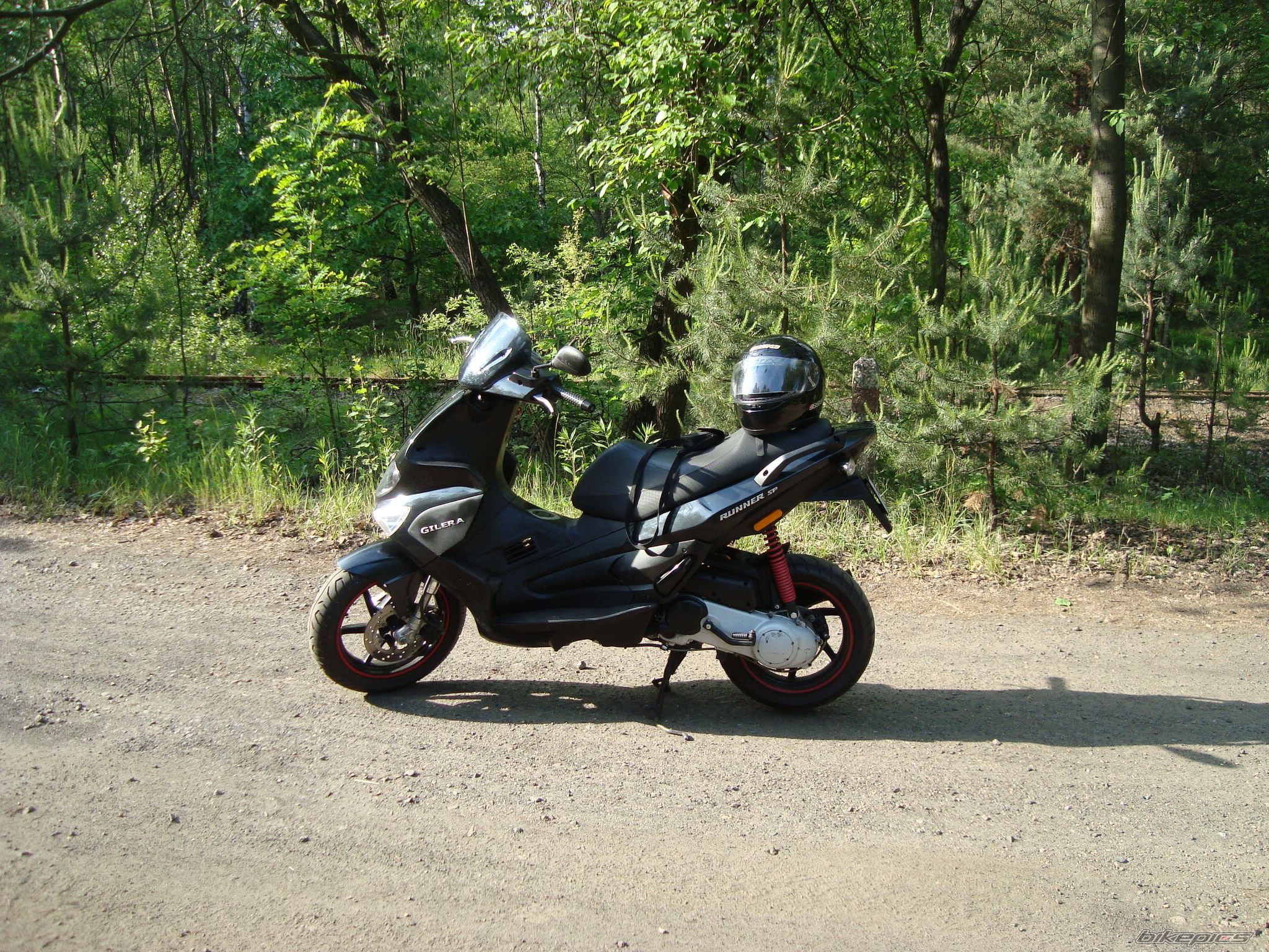 Photo 2408461