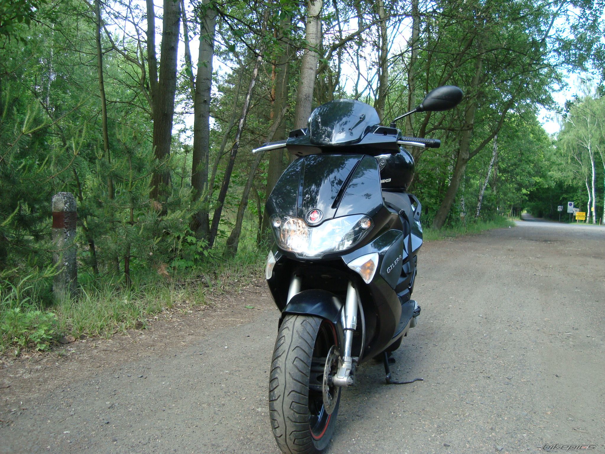Photo 2408481