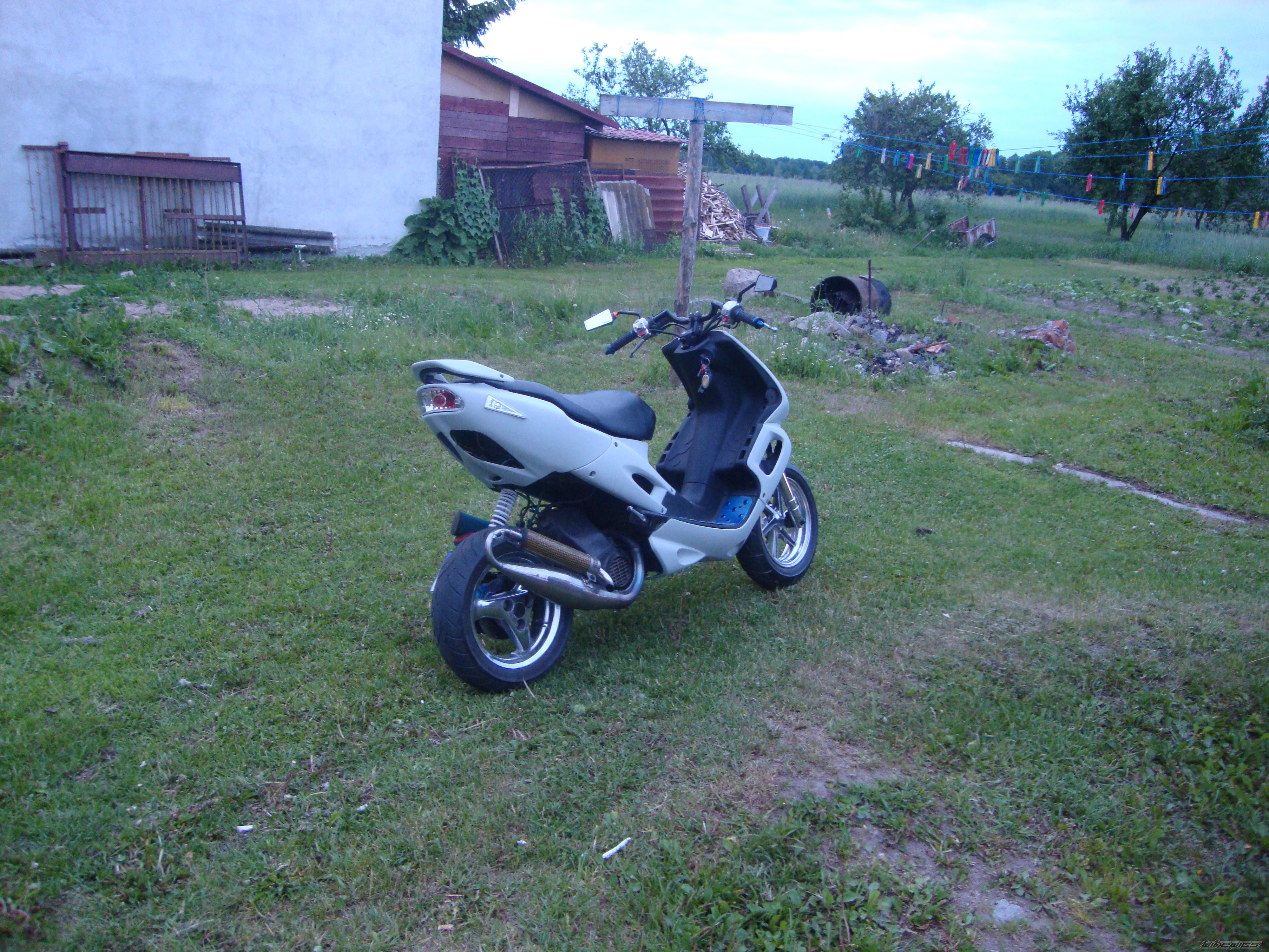 Photo 2408613