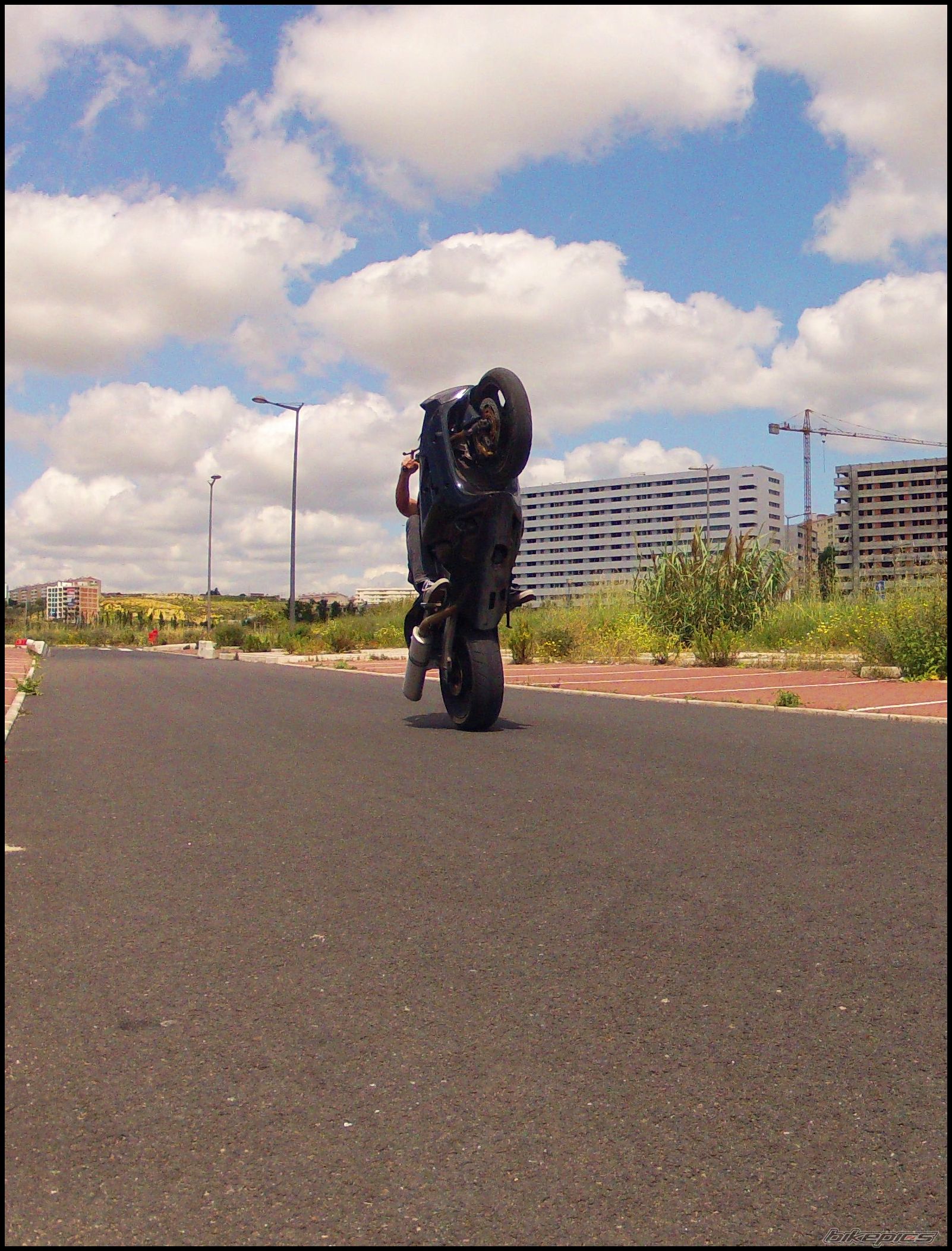 Bike Photo 2408780