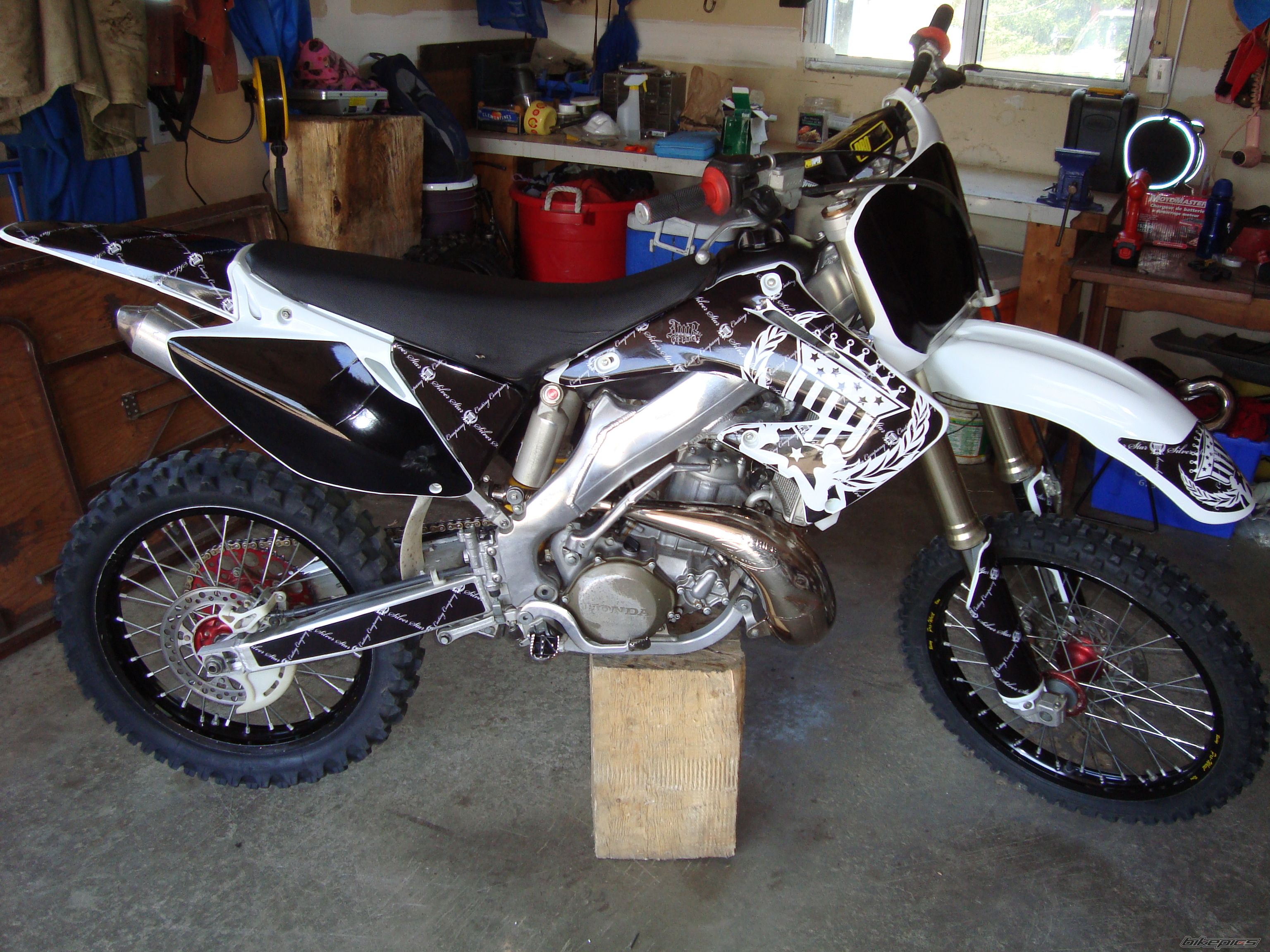 Photo 2408898