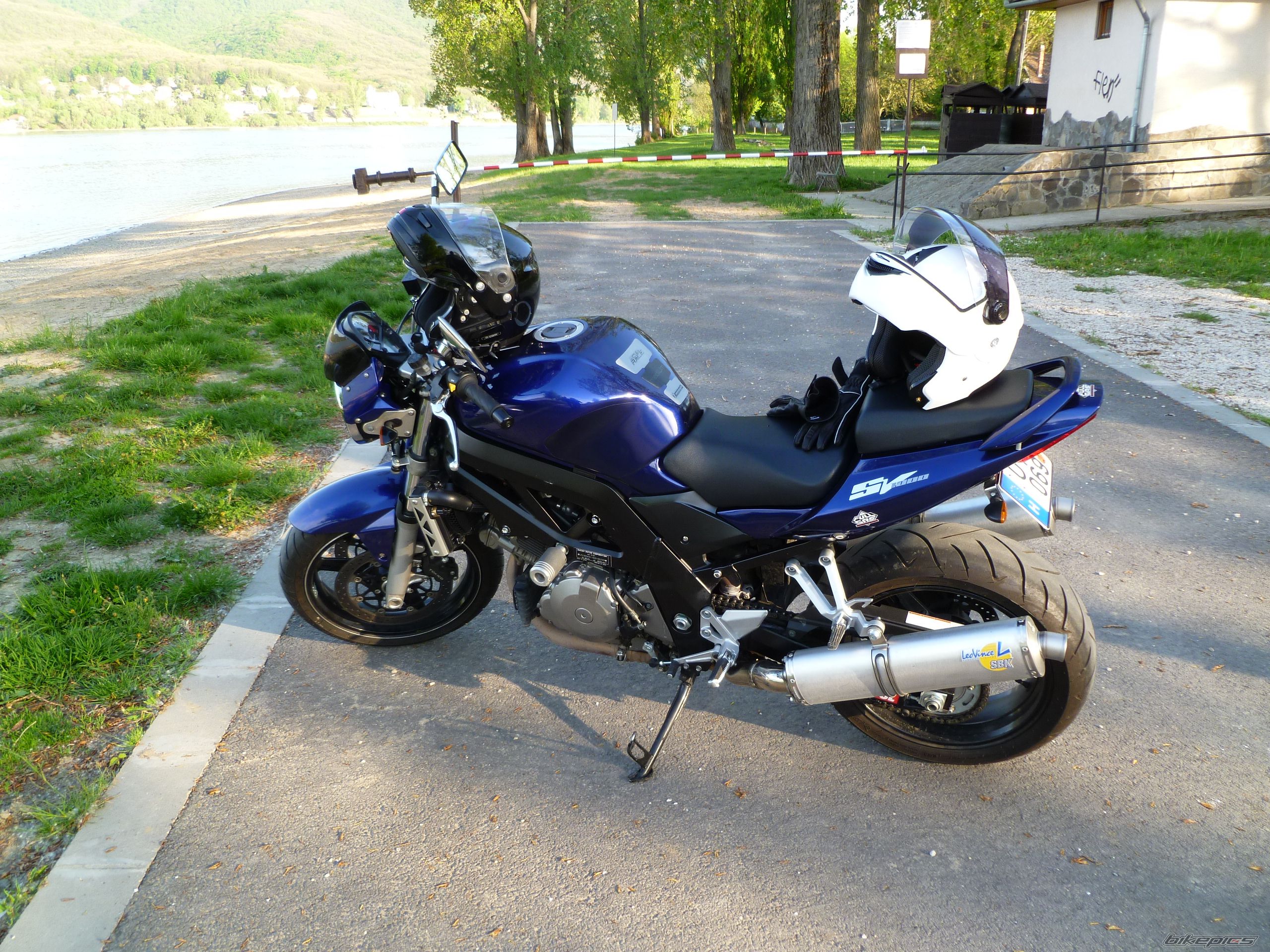 Photo 2408912
