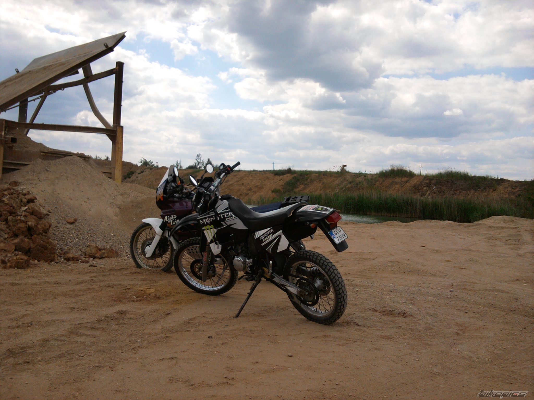 Photo 2408992