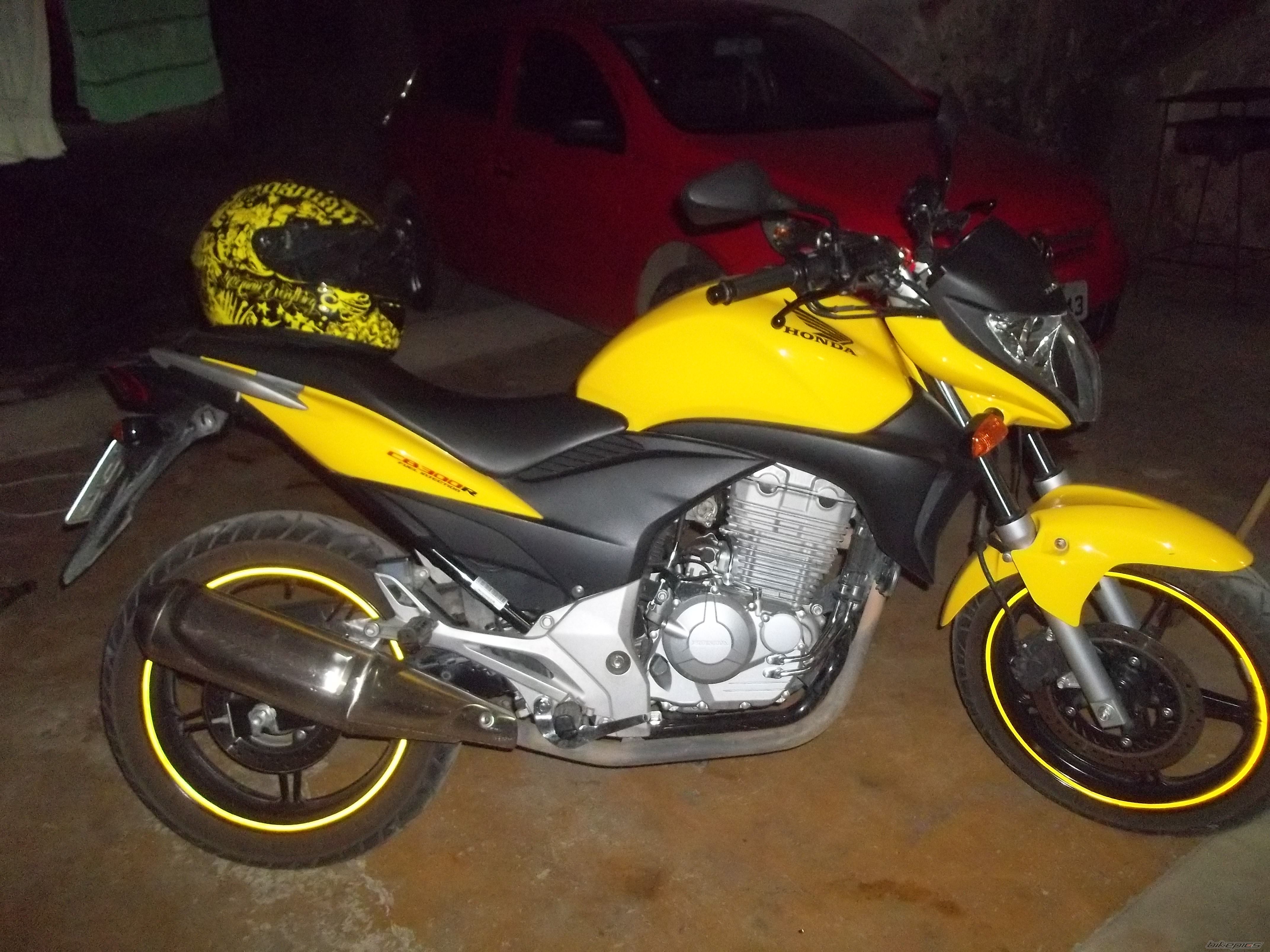 Photo 2409077