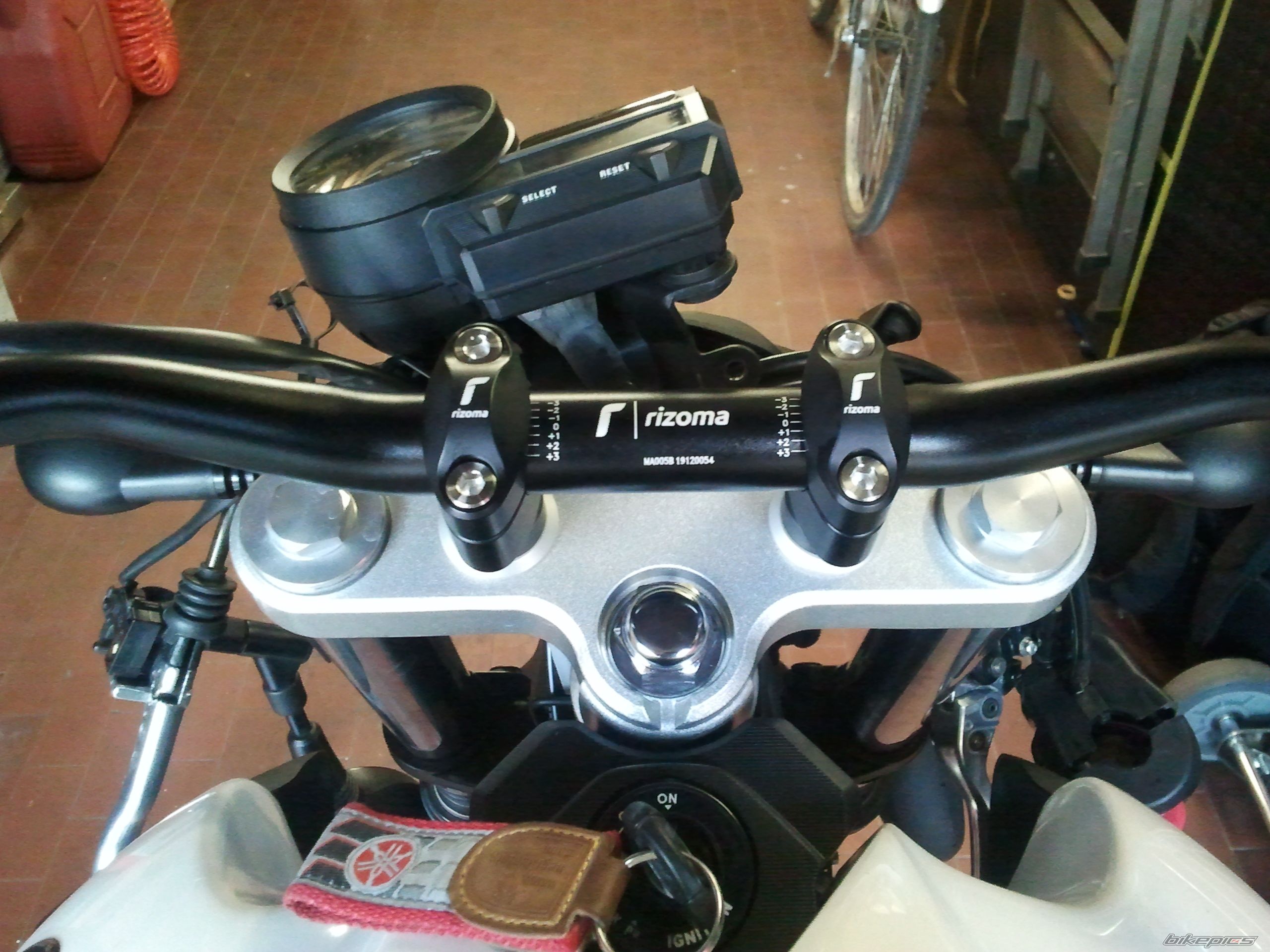 Bike Photo 2409175