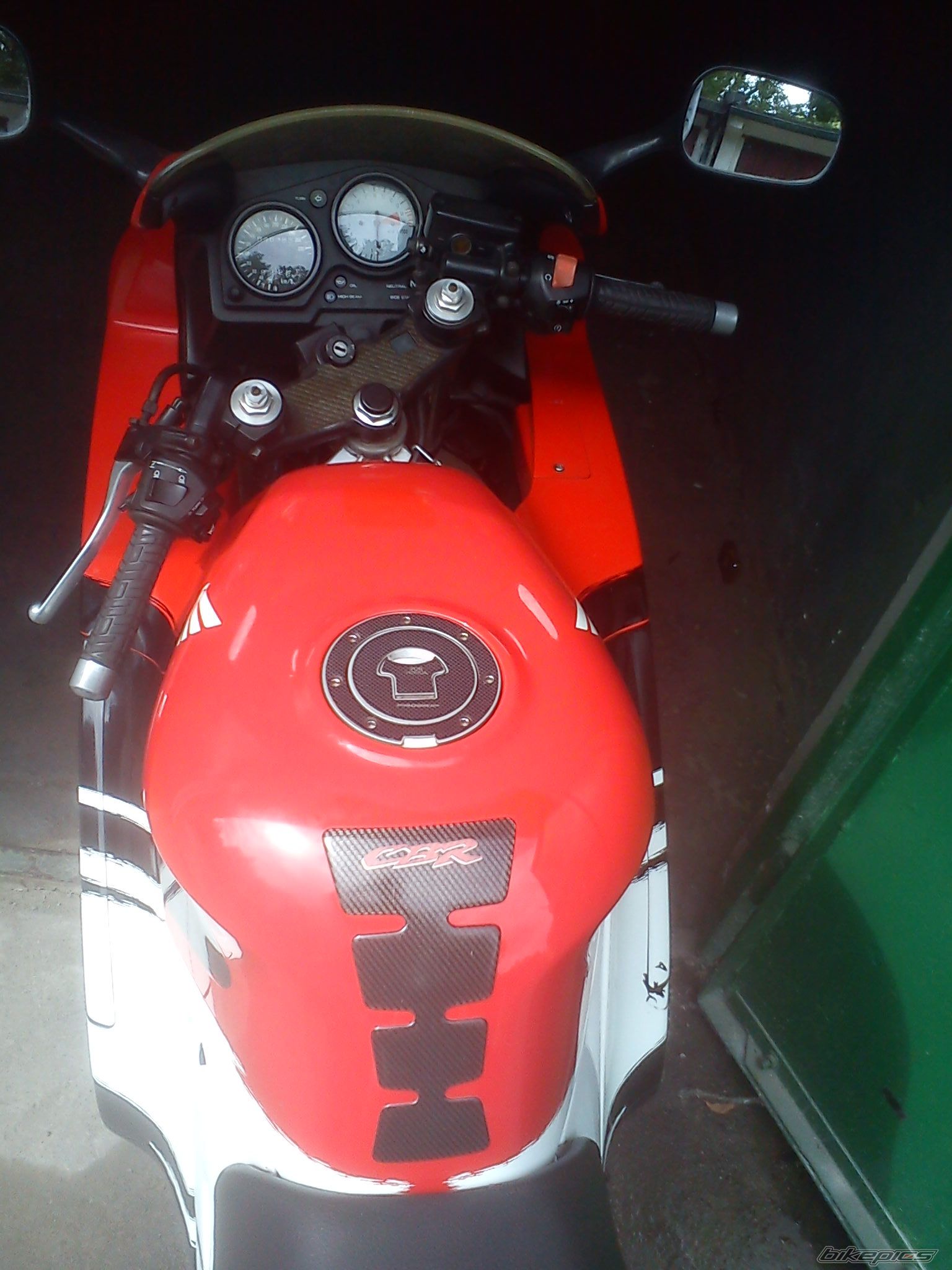 Photo 2409303