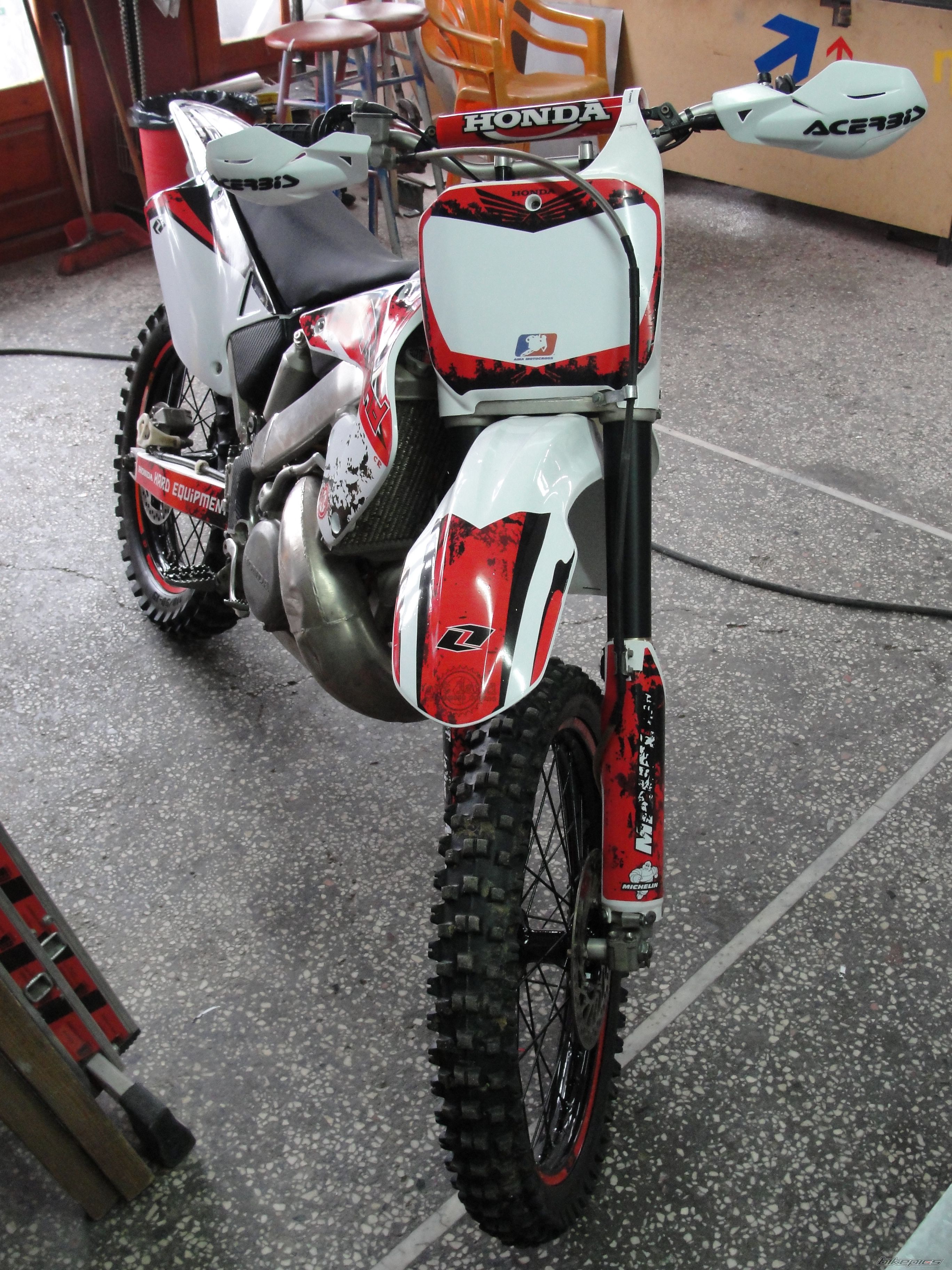 Photo 2409337