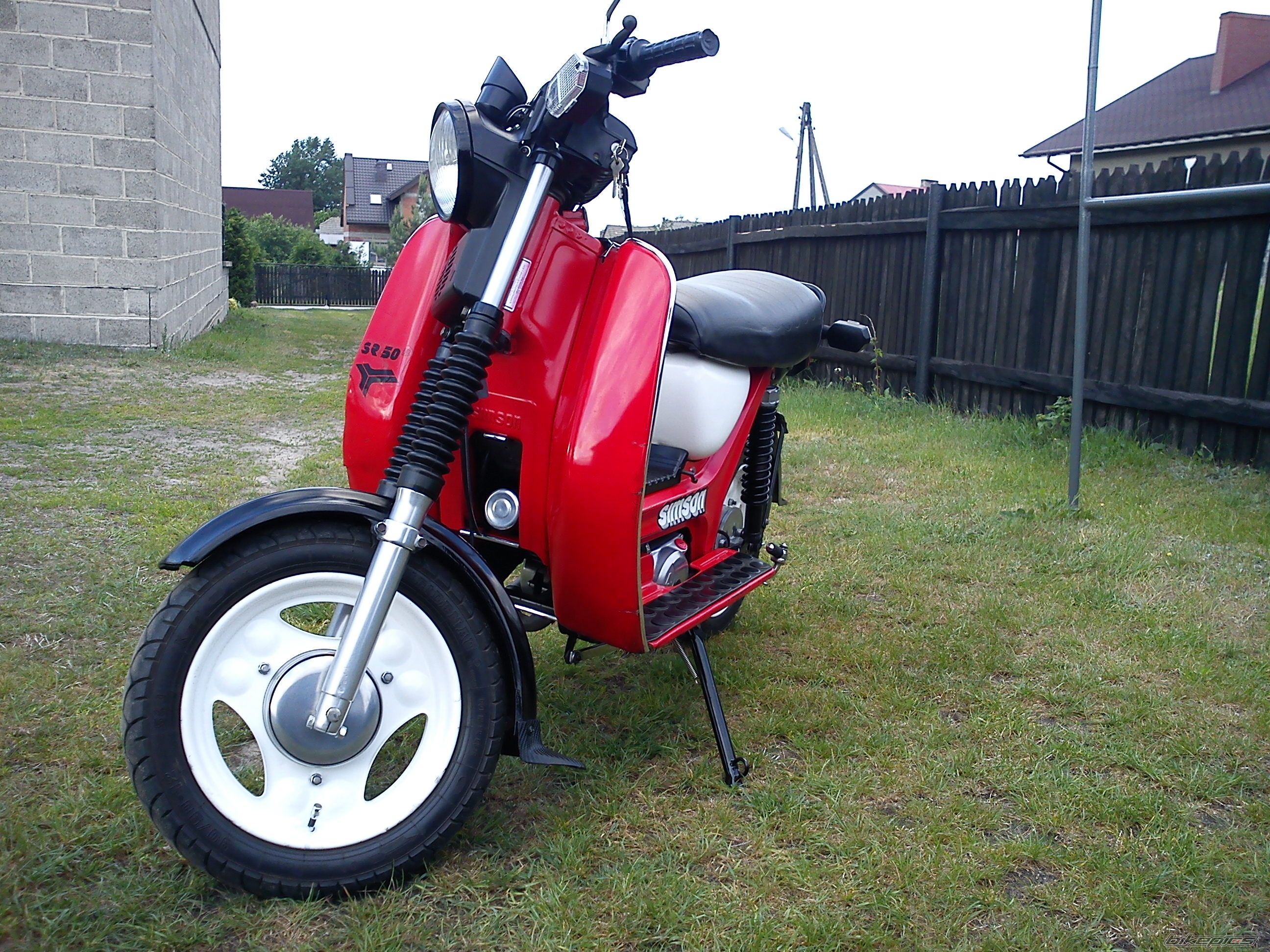 Photo 2409395