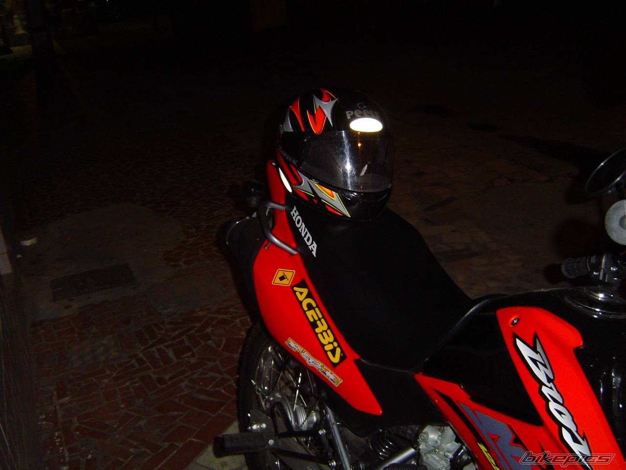 Photo 240940
