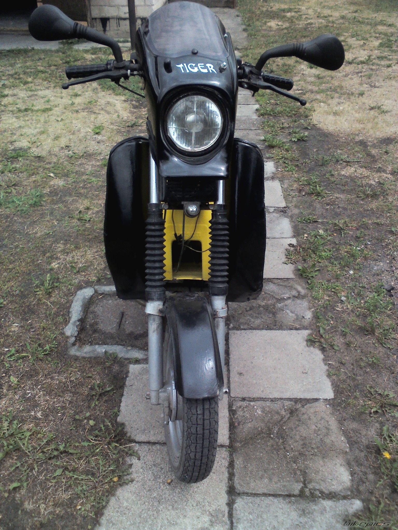 Bike Photo 2409425
