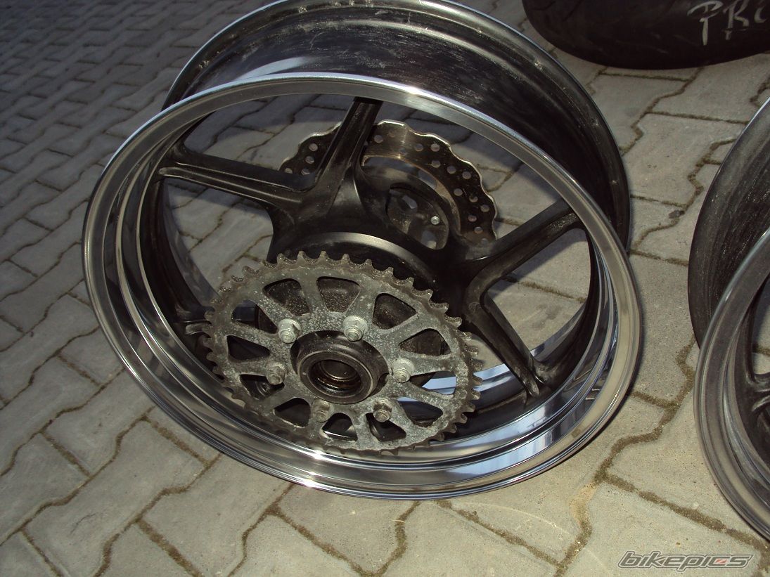 Photo 2409433