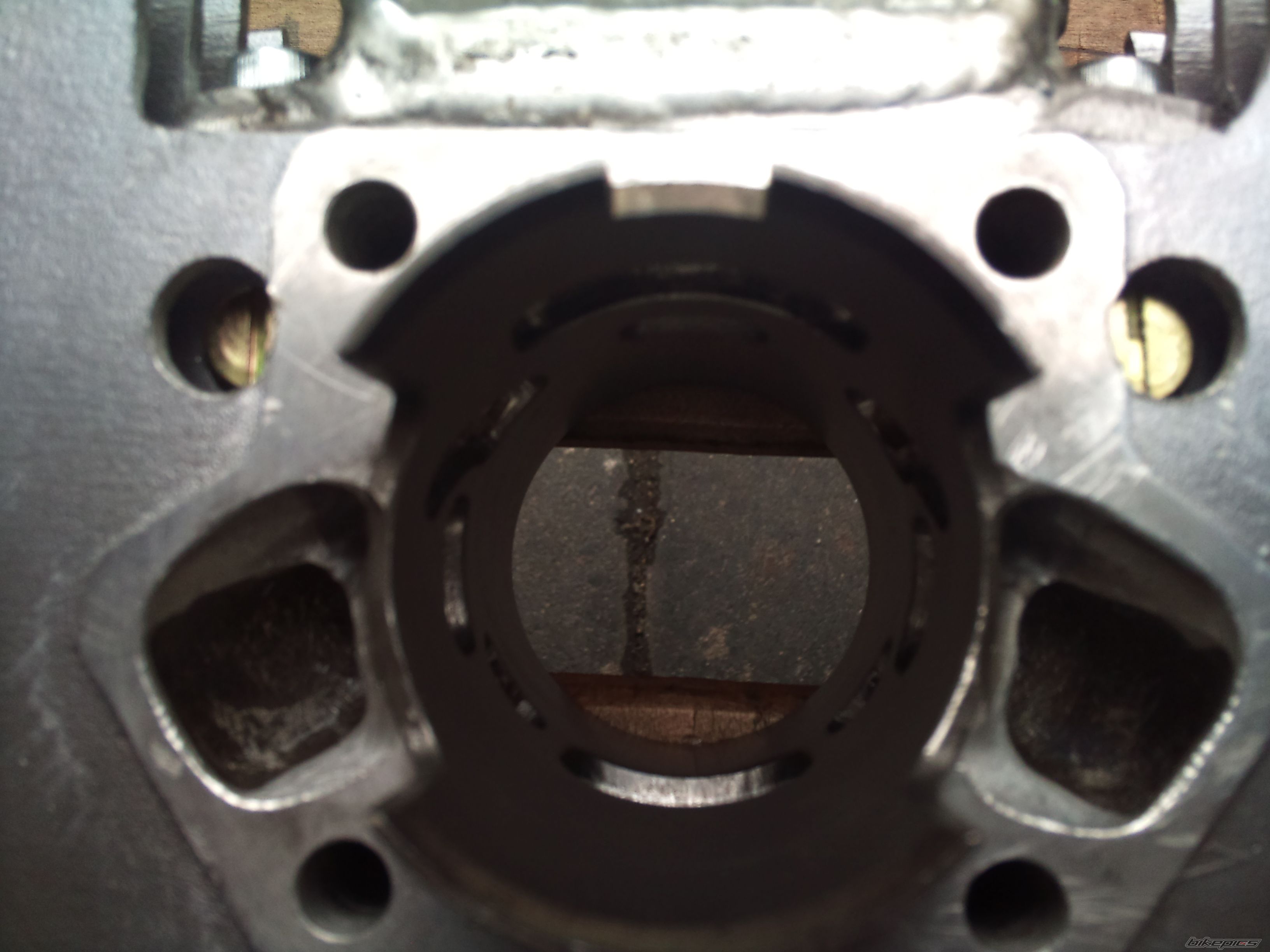 Photo 2409632