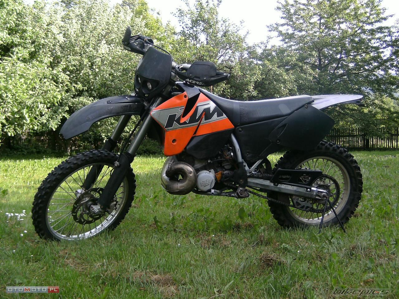 Photo 2409712