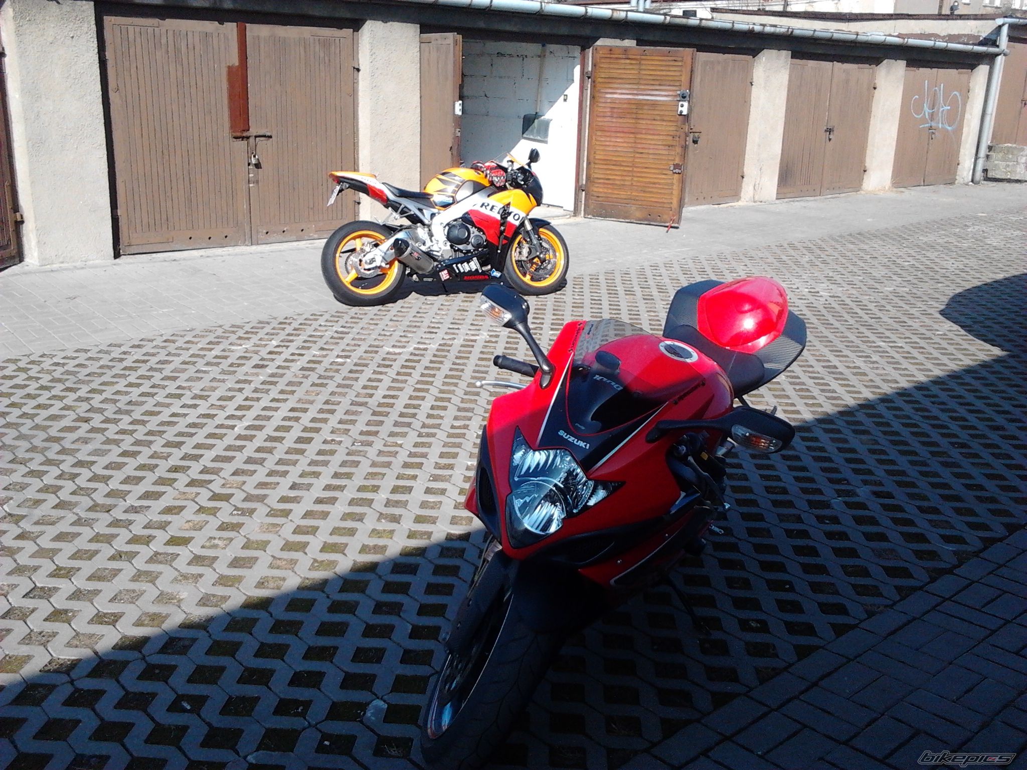 Photo 2409787