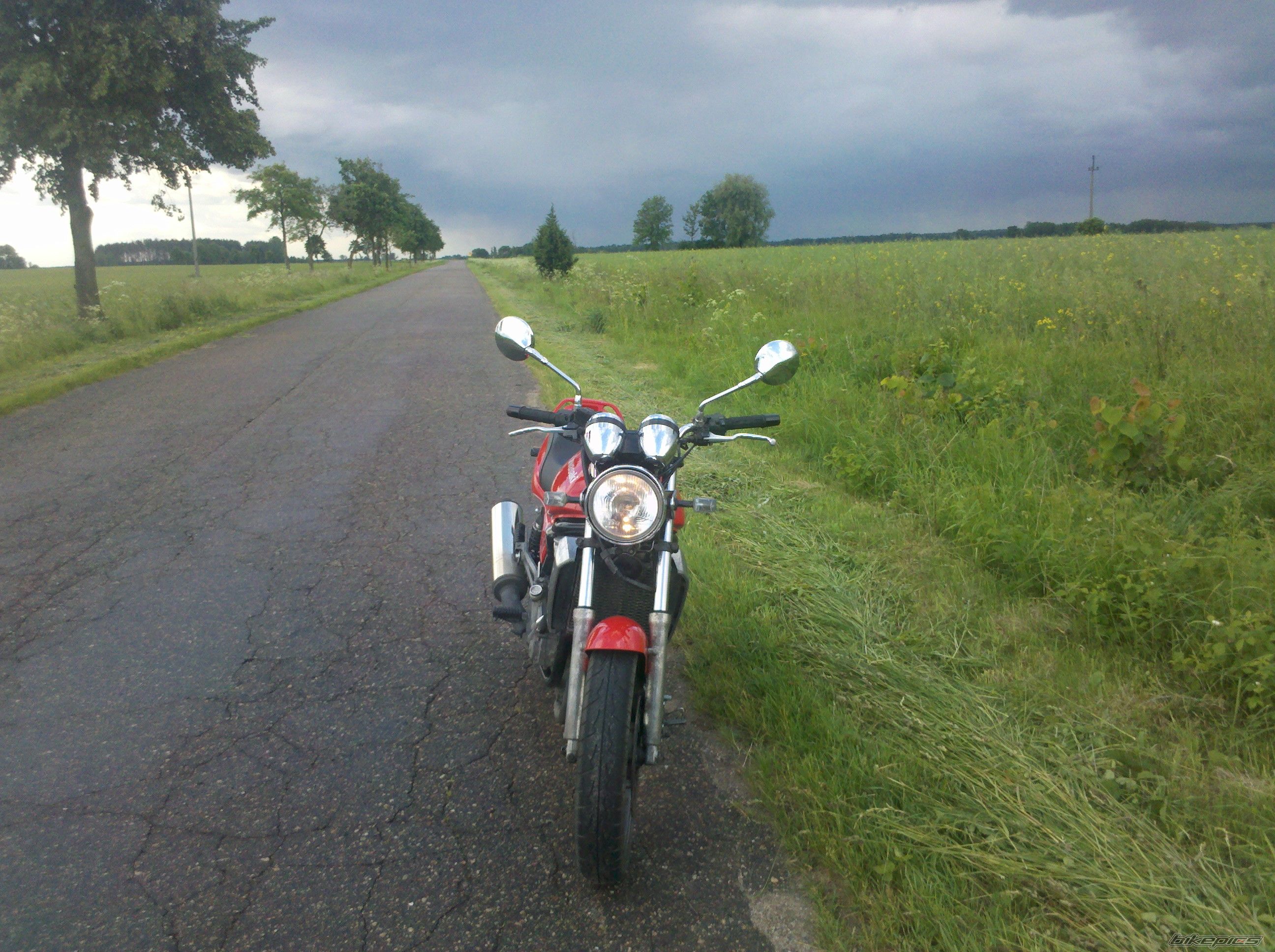 Photo 2409885