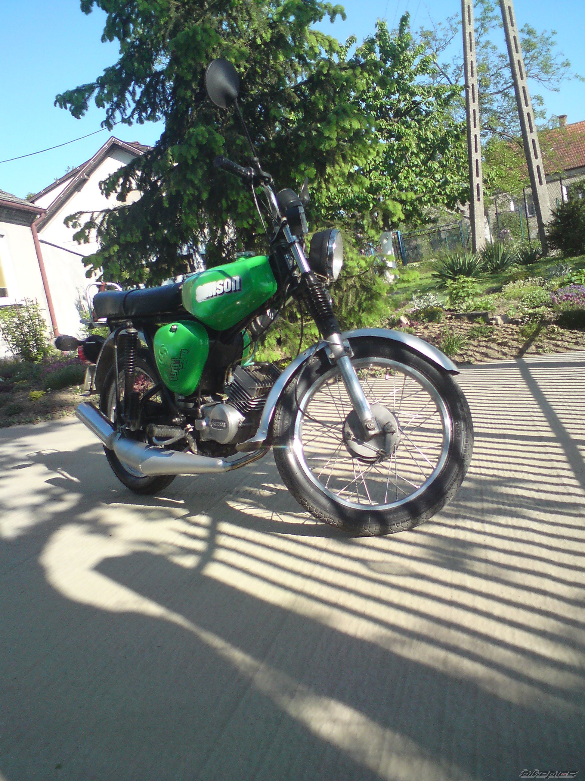 Photo 2410372
