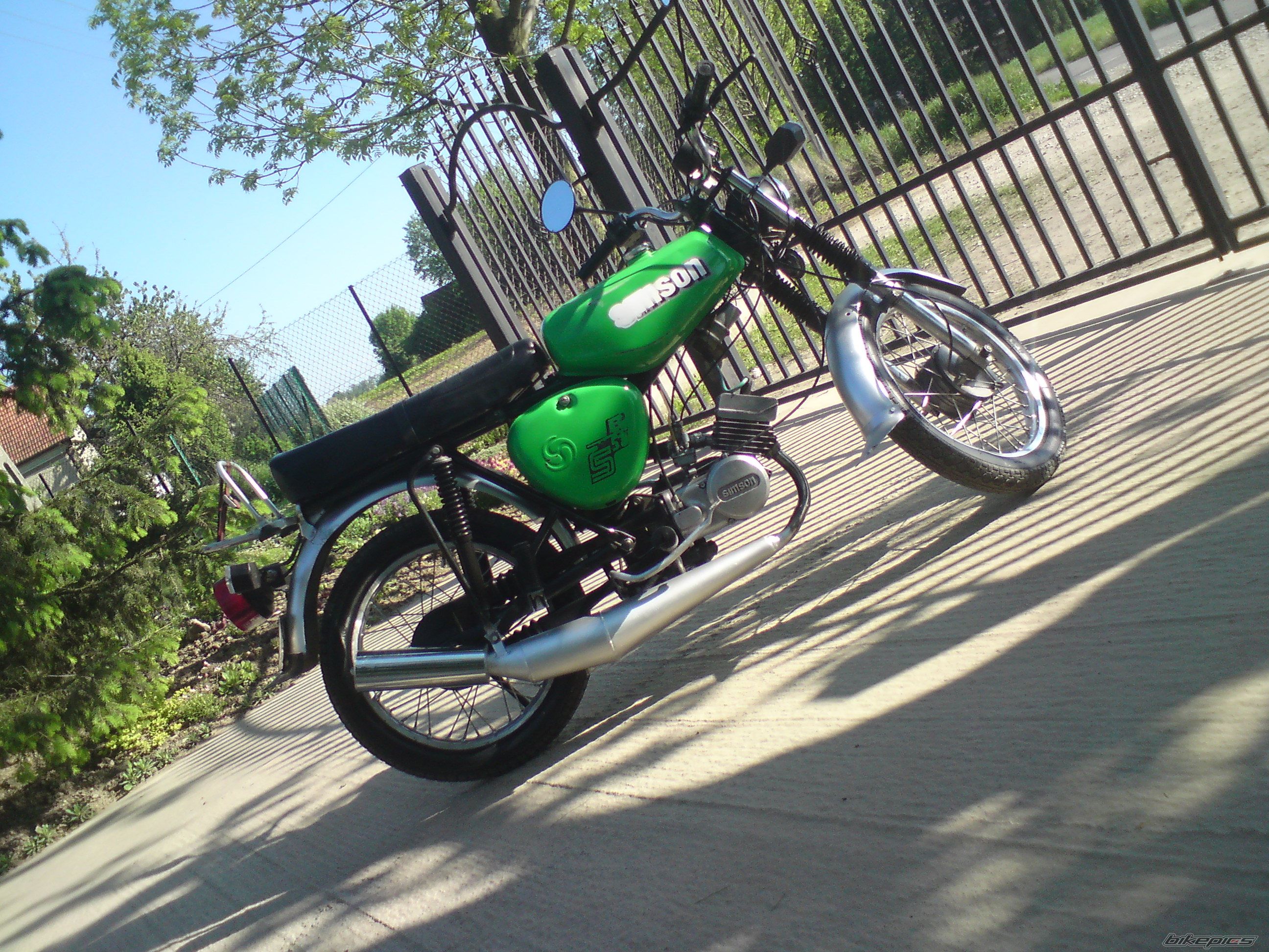Photo 2410373