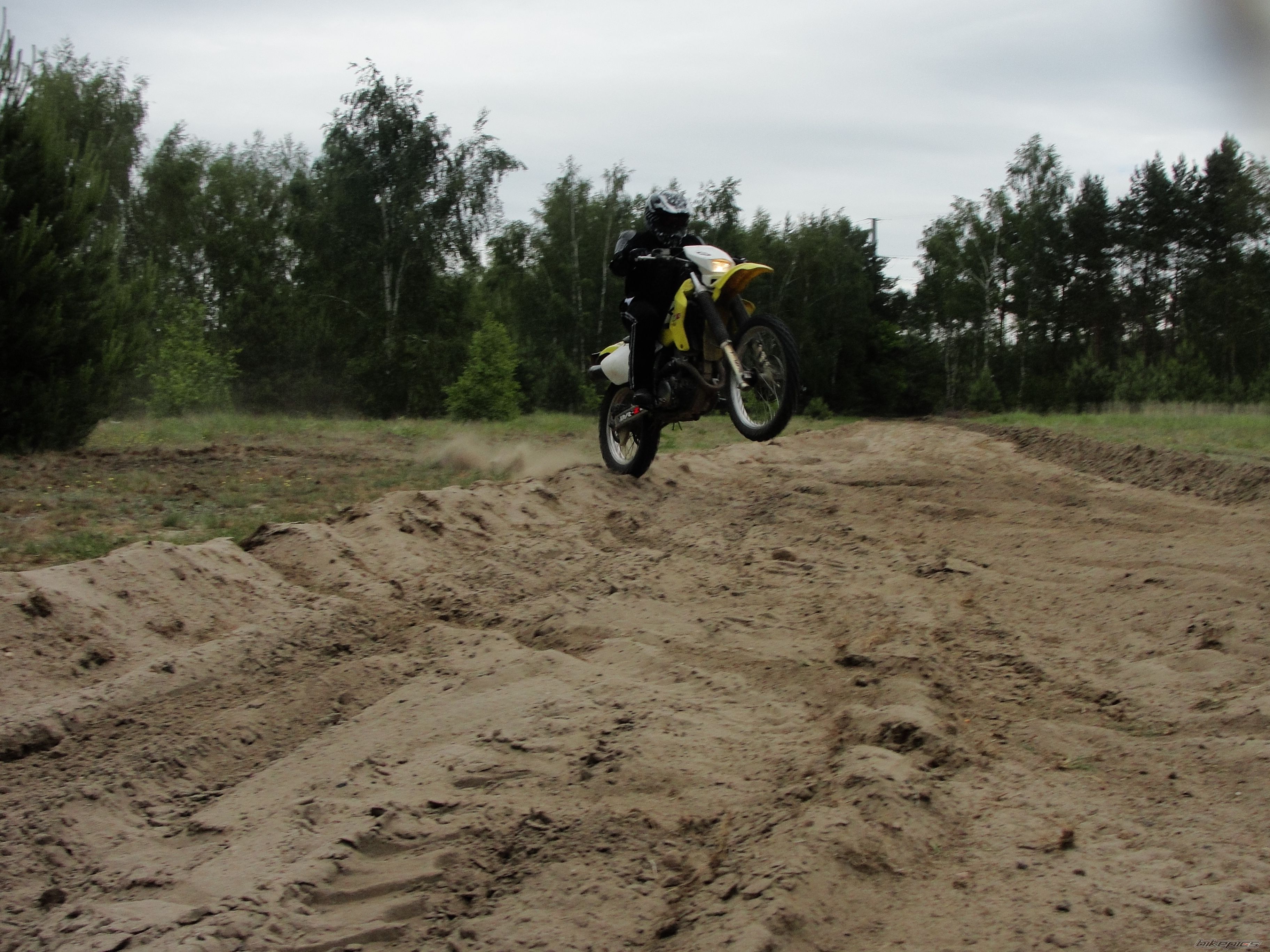 Bike Photo 2410413