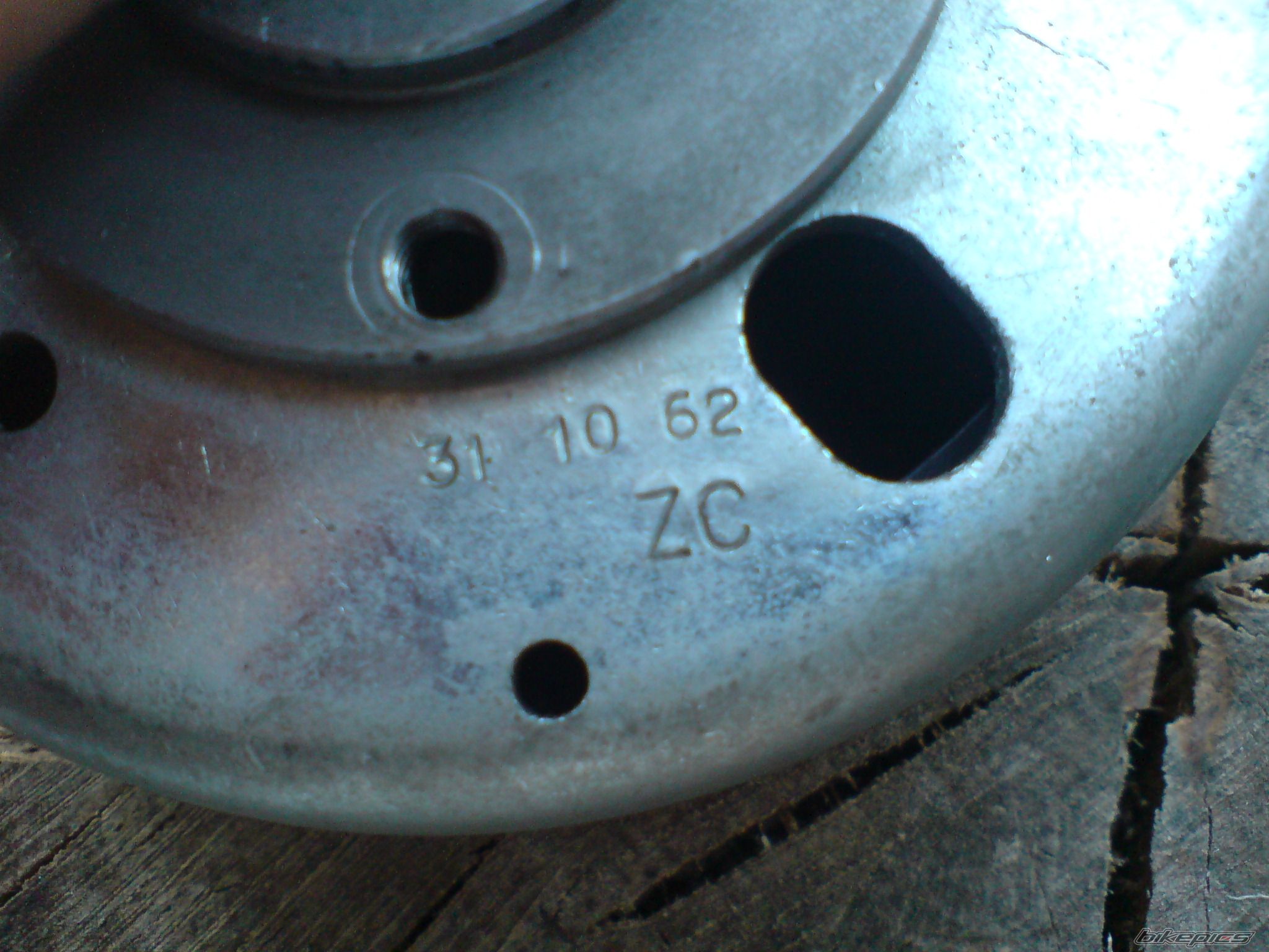 Photo 2410425