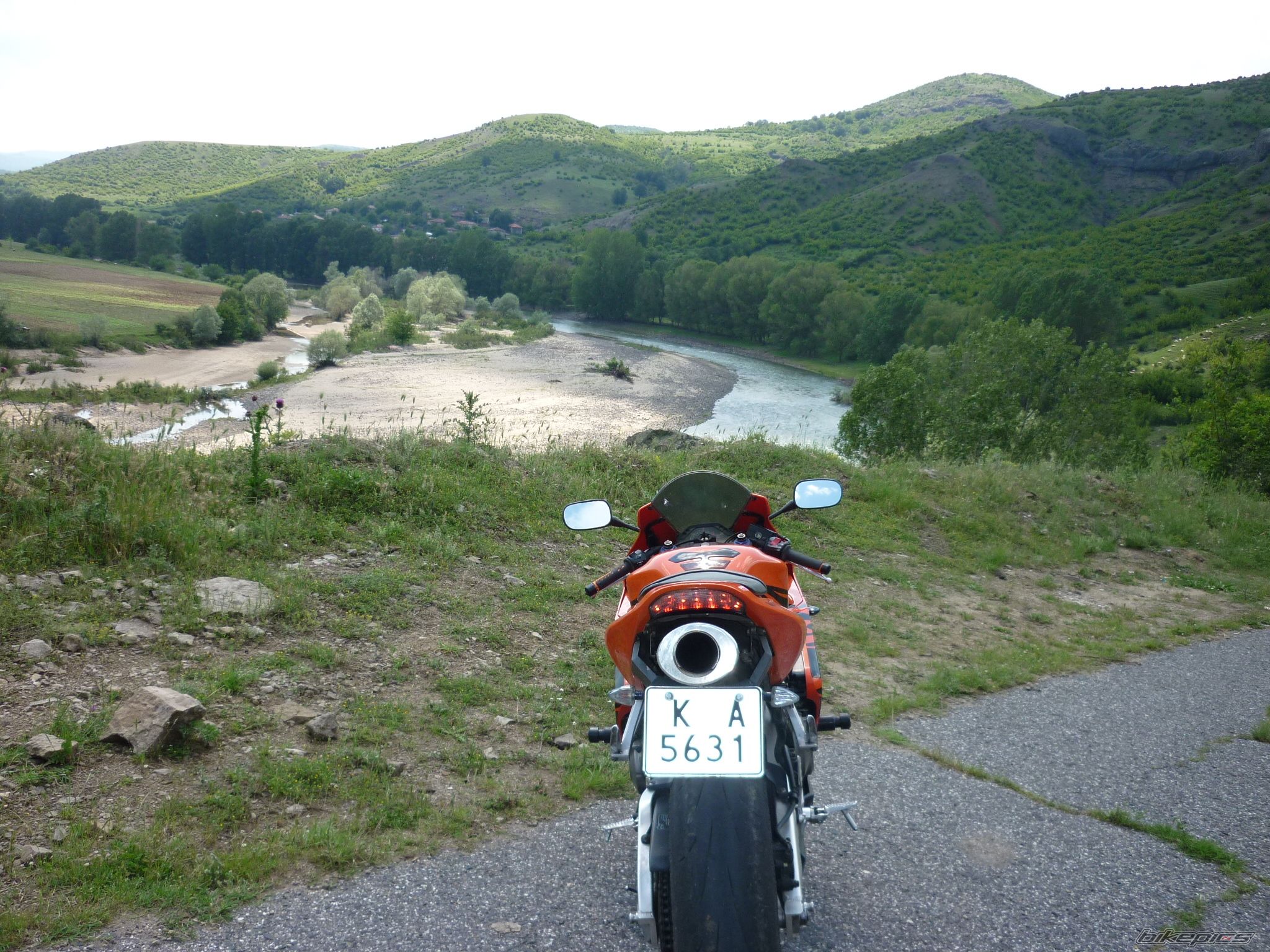Bike Photo 2410629