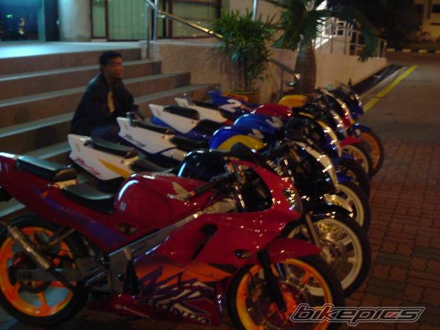 Photo 241105