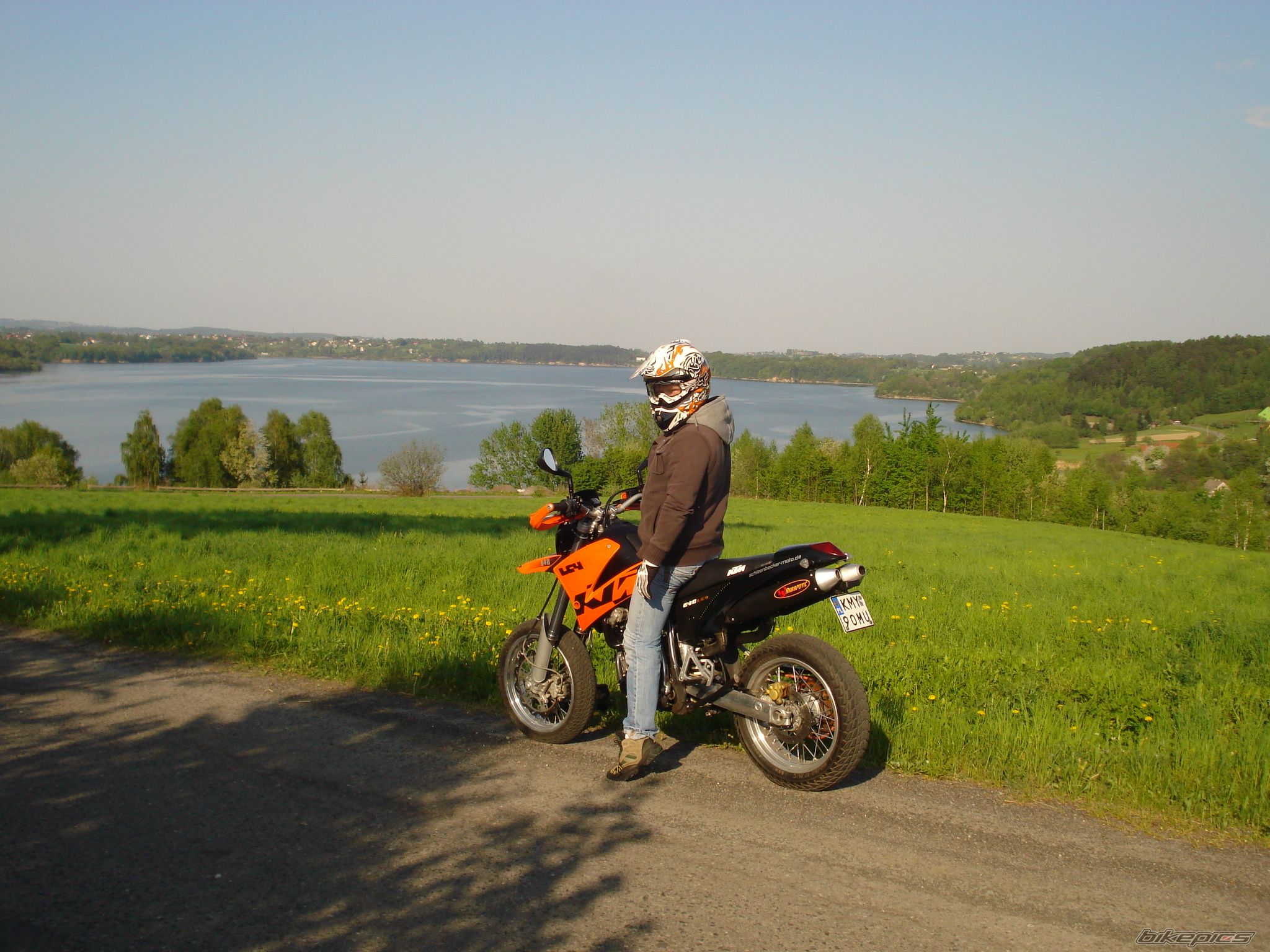 Photo 2411054